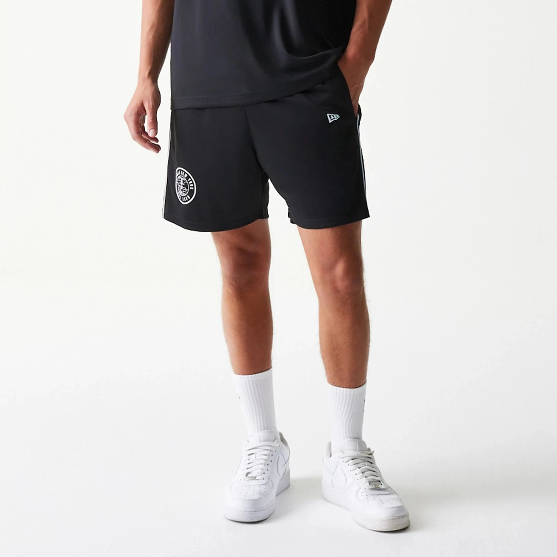 New Era Football Black Shorts - Image 3