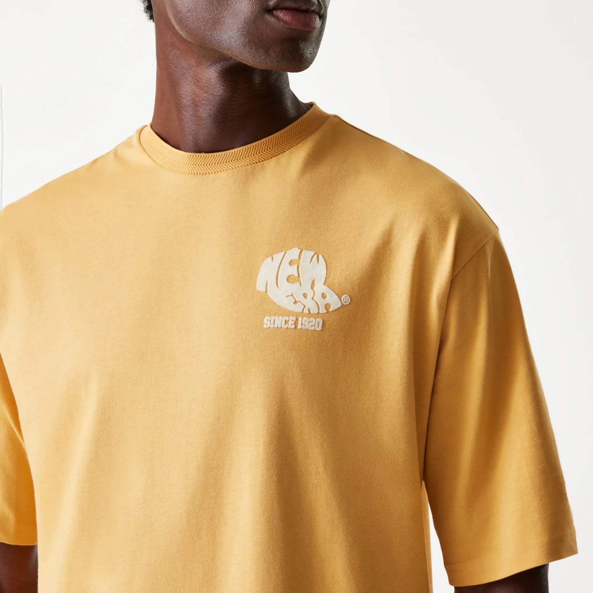 New Era Graphic Beige Oversized T-Shirt - Image 5