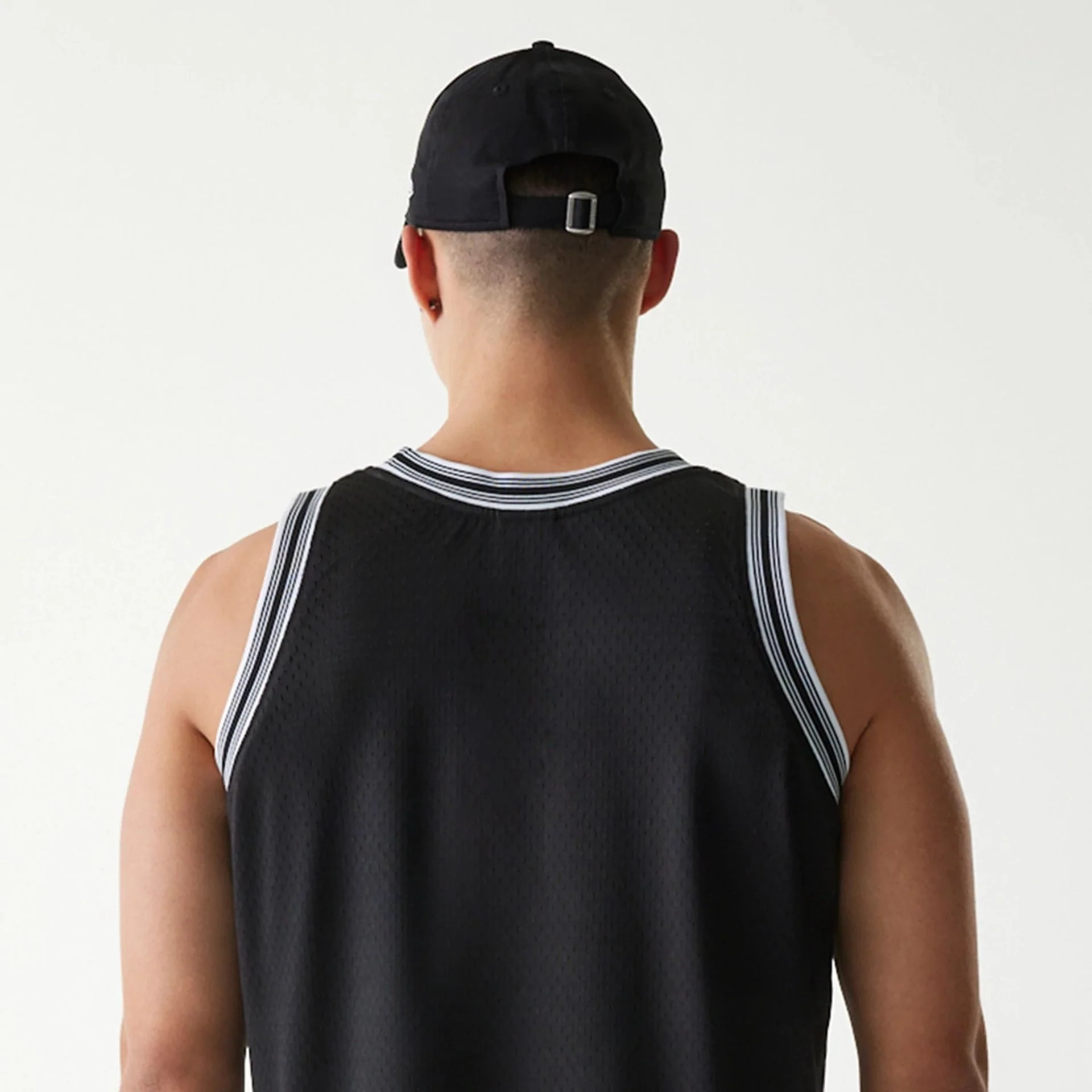 New Era Japan Mesh Black Sleeveless T-Shirt - Image 6