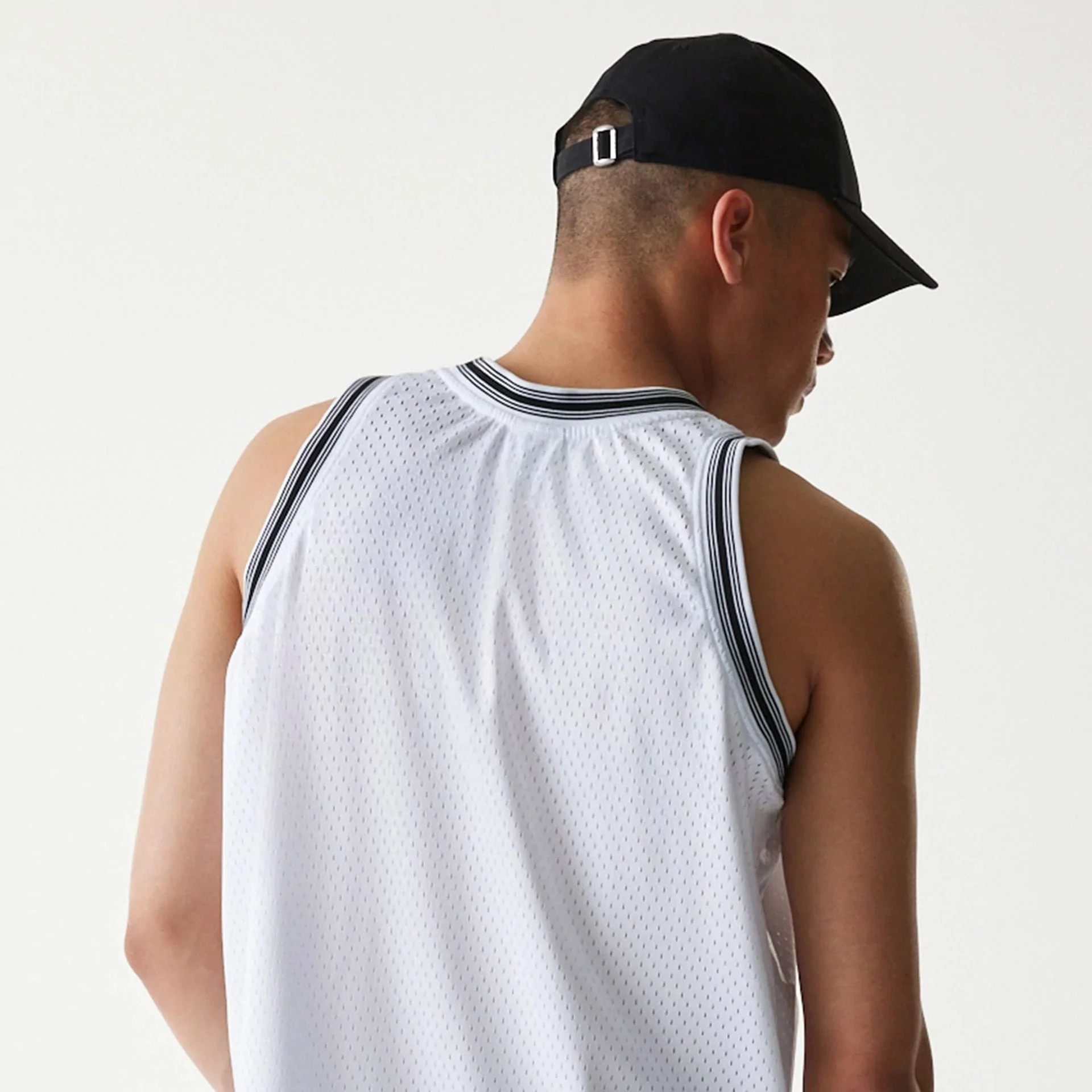 New Era Japan Mesh White Sleeveless T-Shirt - Image 6
