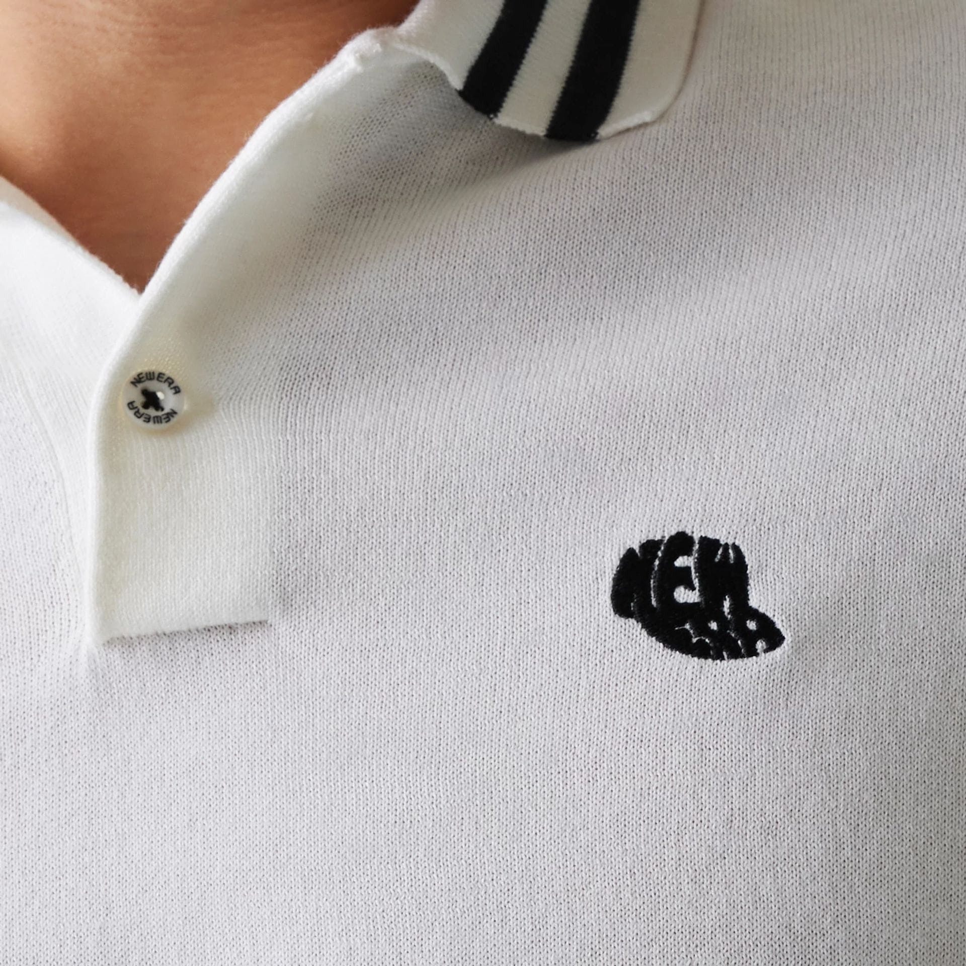 New Era Japan White Polo T-Shirt - Image 3