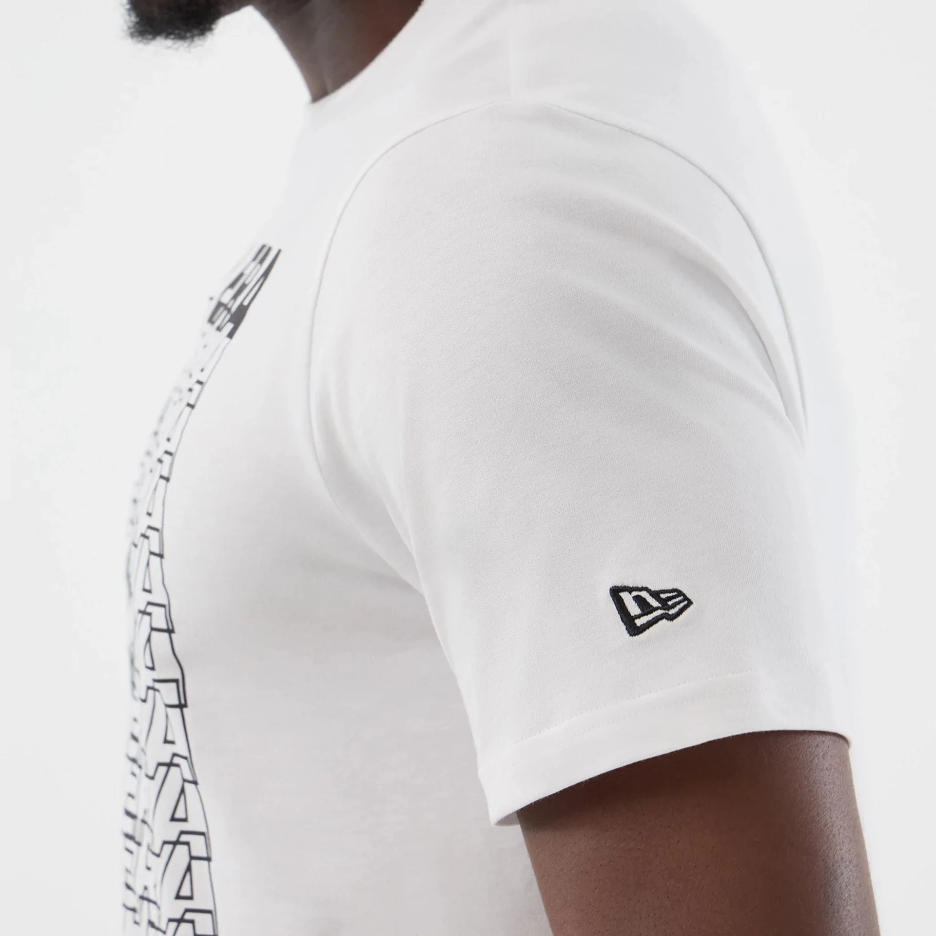 New Era Logo Graphic White T-Shirt - Image 5