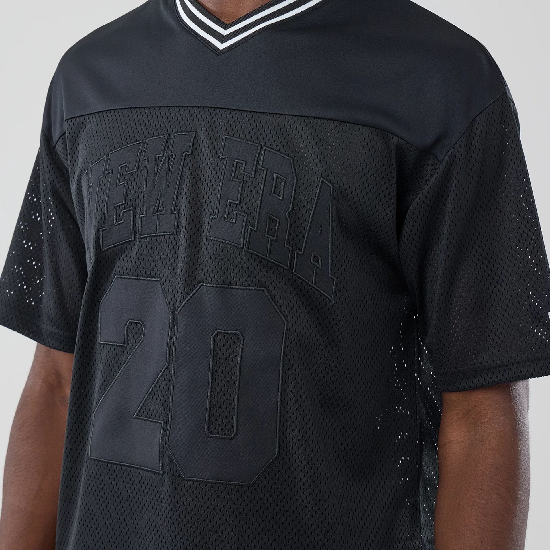 New Era Mesh Black Oversized T-Shirt - Image 3