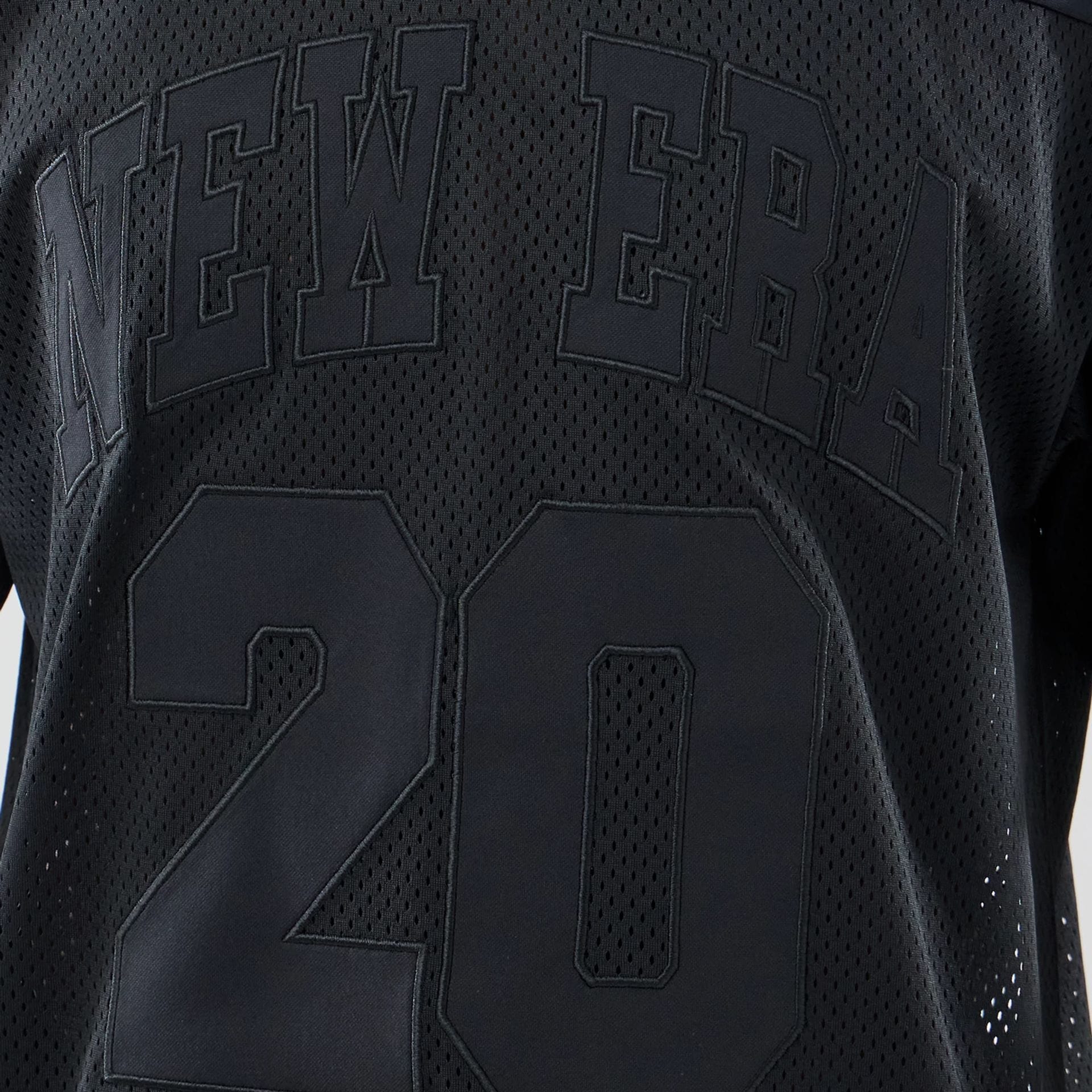 New Era Mesh Black Oversized T-Shirt - Image 4