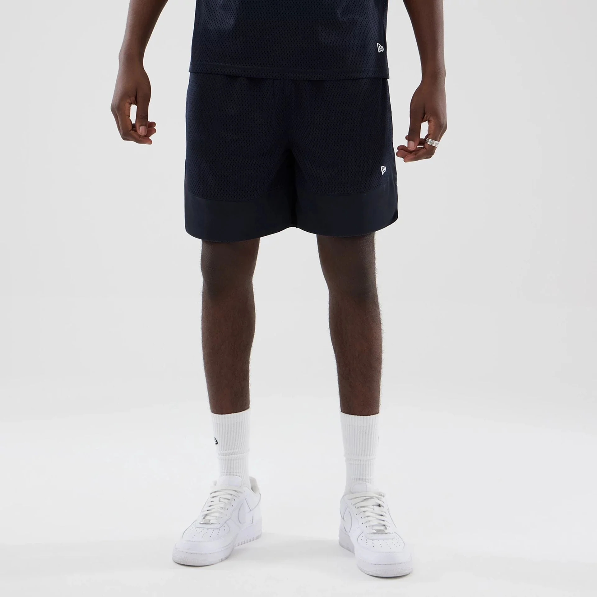 New Era Mesh Navy Oversized Shorts - Image 5