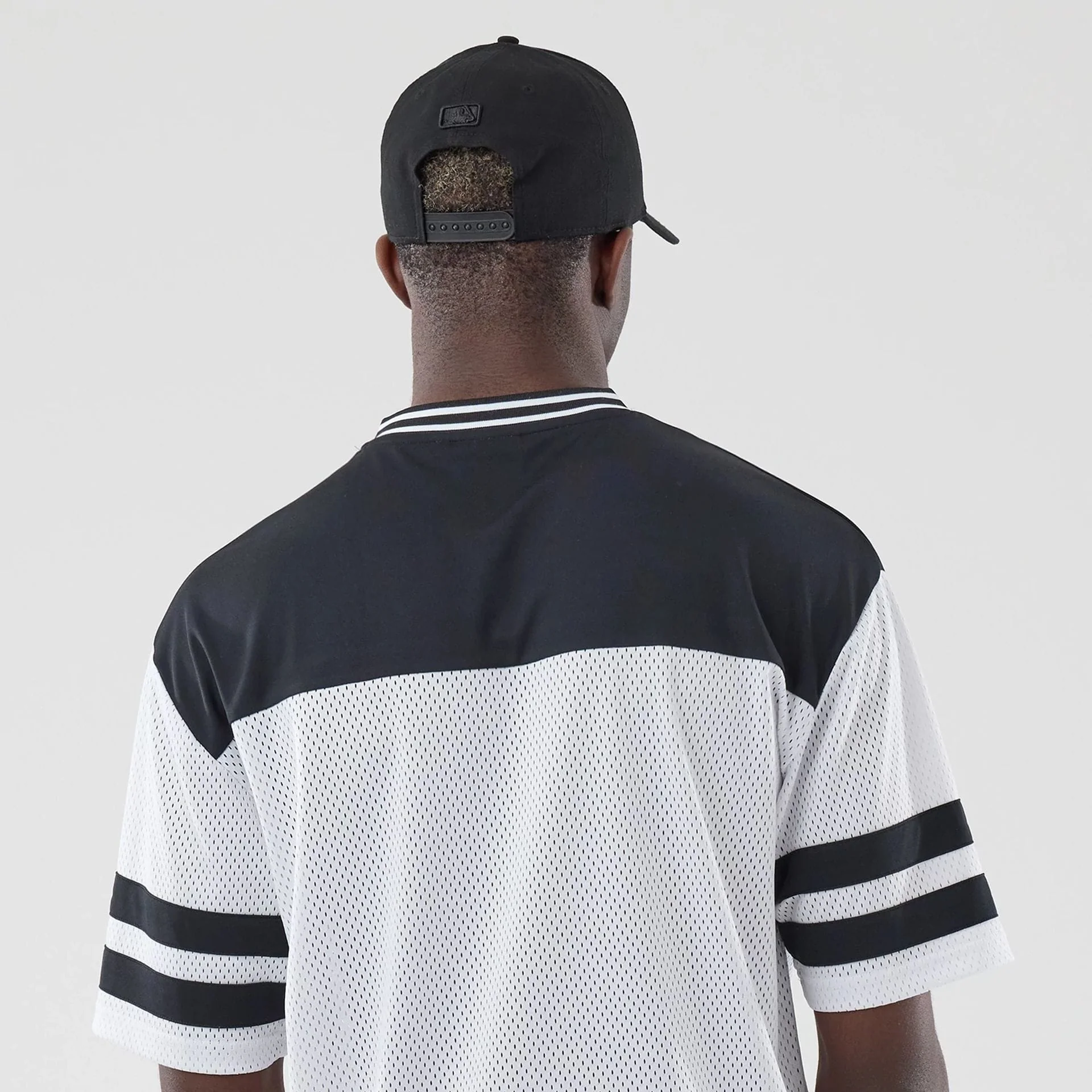 New Era Mesh White Oversized T-Shirt - Image 7