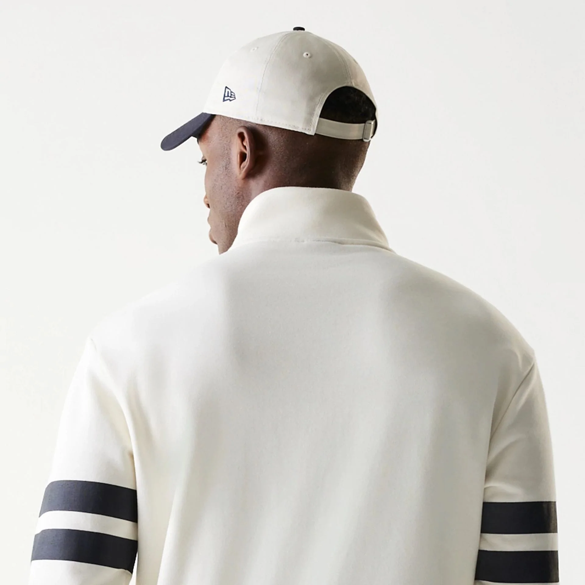 New Era Open White Oversized 1/4 Zip Sweater - Image 7