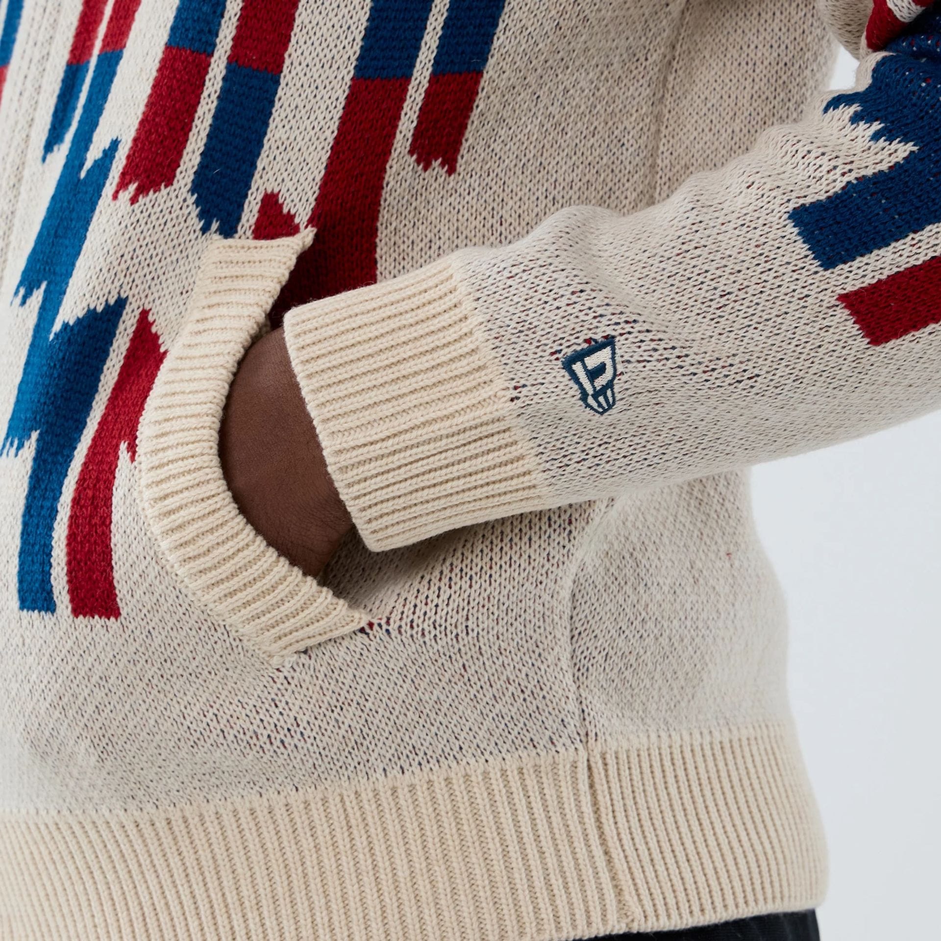 New Era Organic Cowichan Natural Cardigan - Image 4