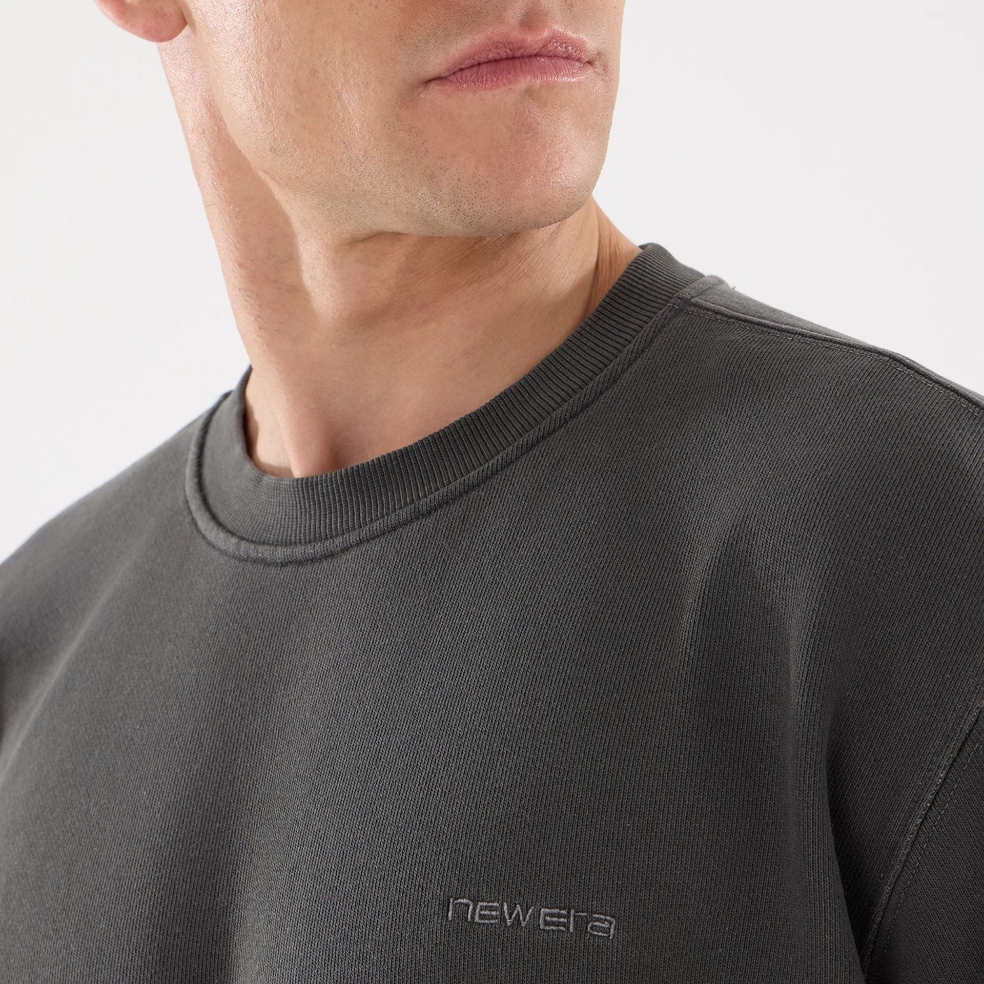 New Era Originators Black Crew Neck Sweater - Image 3