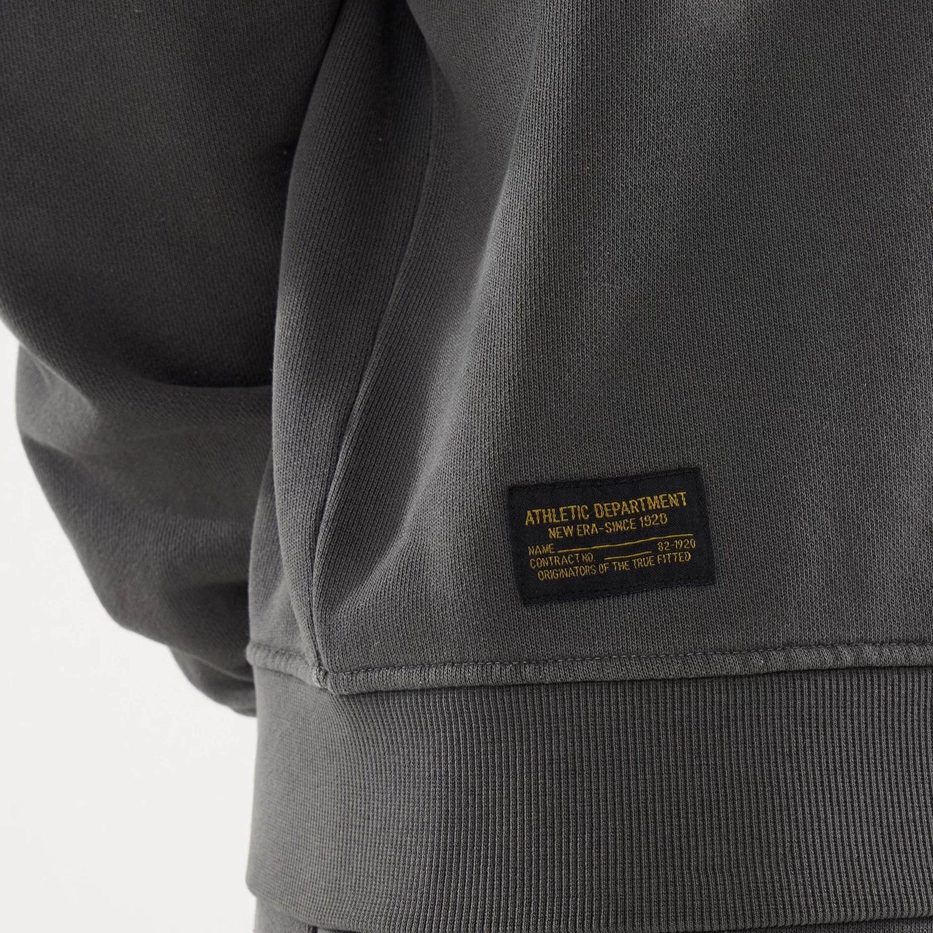 New Era Originators Black Crew Neck Sweater - Image 4
