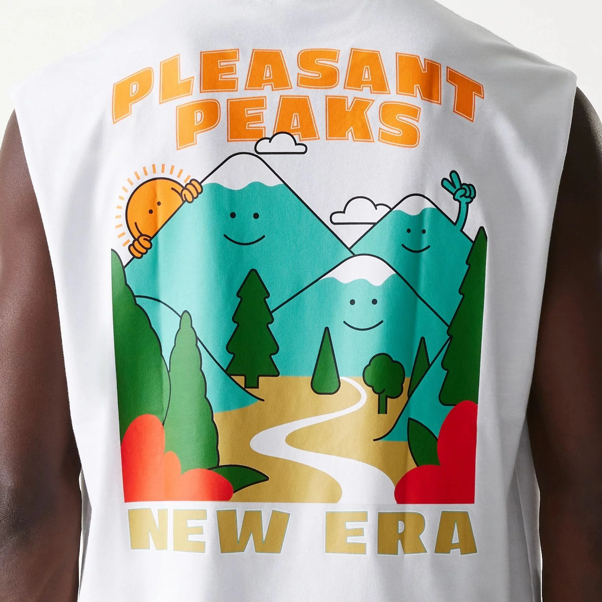 New Era Outdoor Graphic White Sleeveless T-Shirt - Image 5