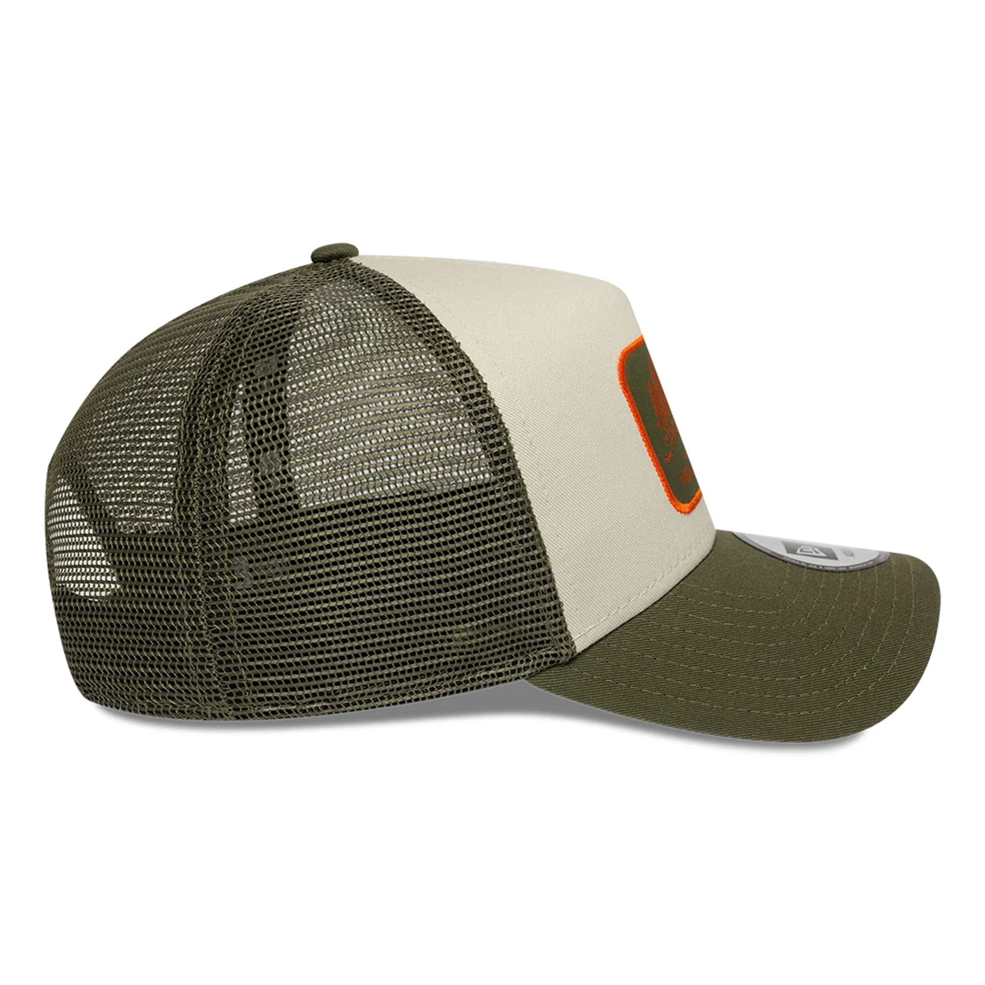 New Era Outdoor Washed Dark Green 9FORTY A-Frame Trucker Adjustable Cap - Image 5