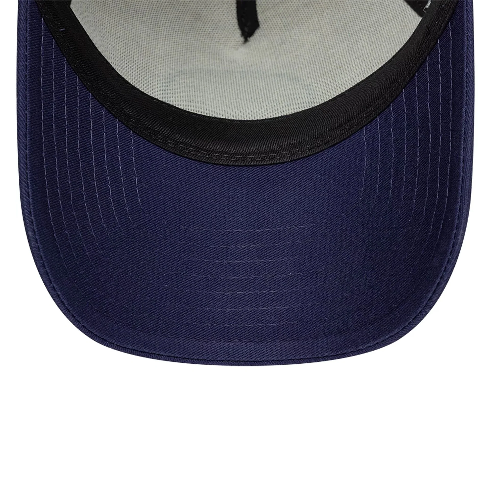 New Era Outdoor Washed Navy 9FORTY A-Frame Trucker Adjustable Cap - Image 7