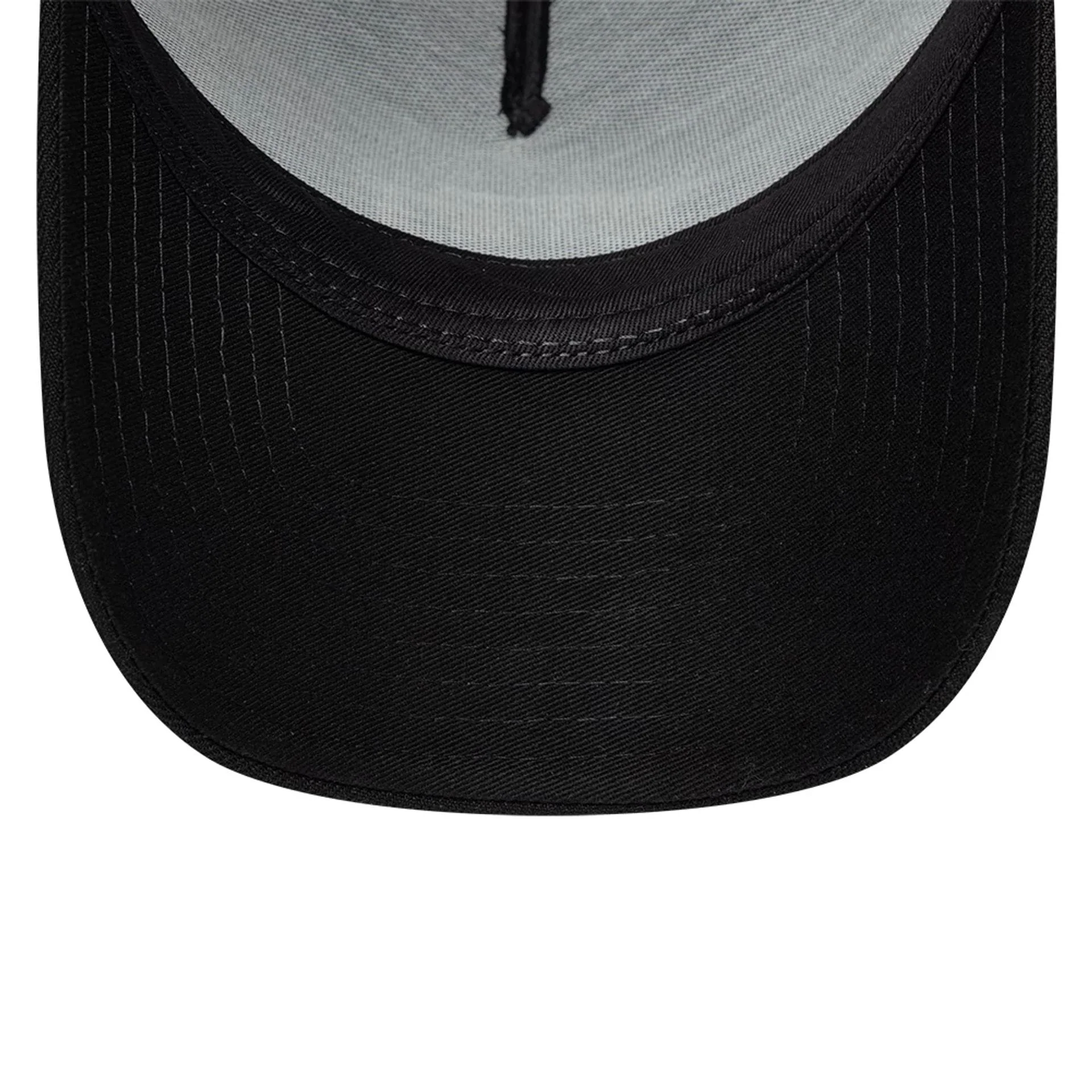 New Era Paisley Emblem Black 9FORTY A-Frame Trucker Adjustable Cap - Image 7