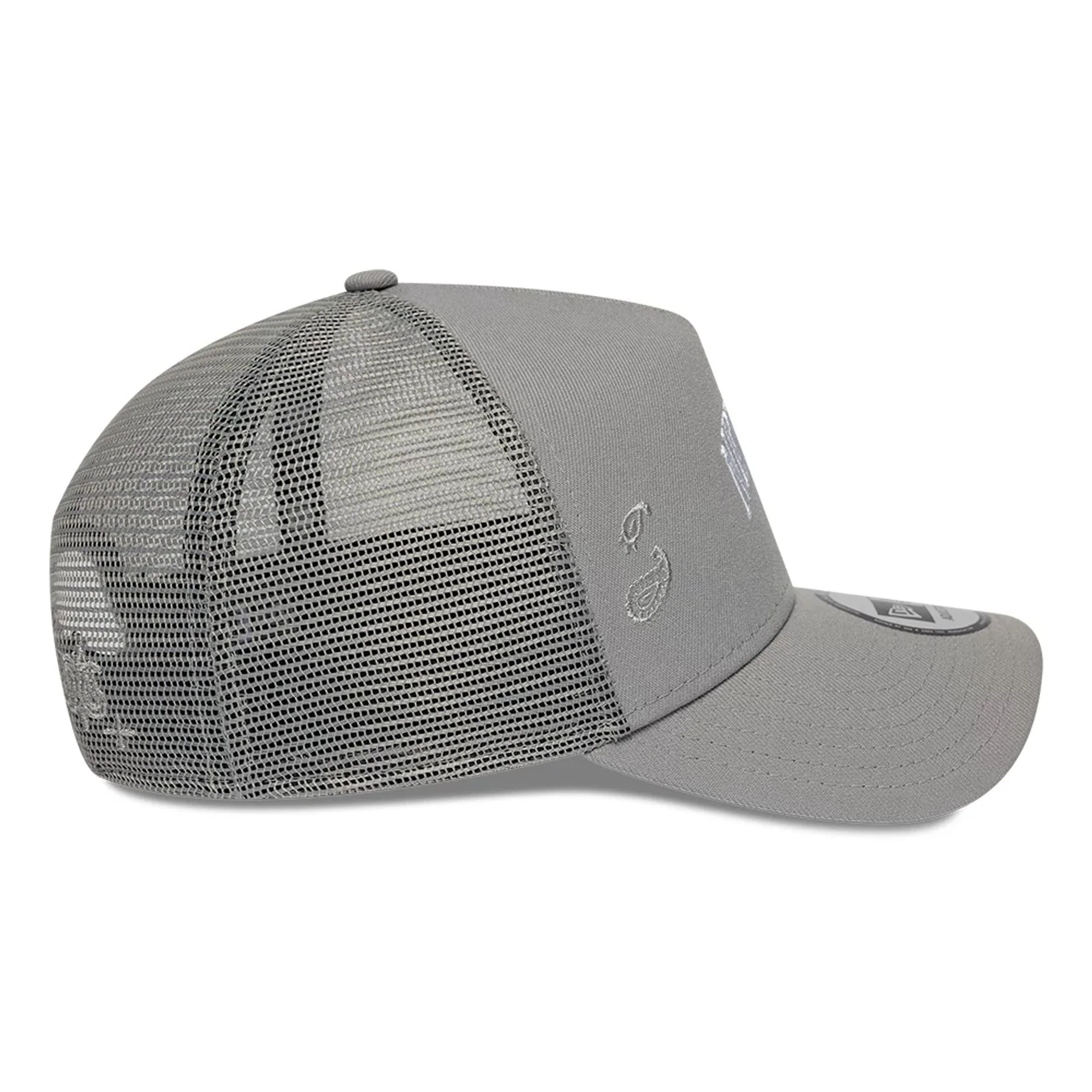 New Era Paisley Emblem Grey 9FORTY A-Frame Trucker Adjustable Cap - Image 5