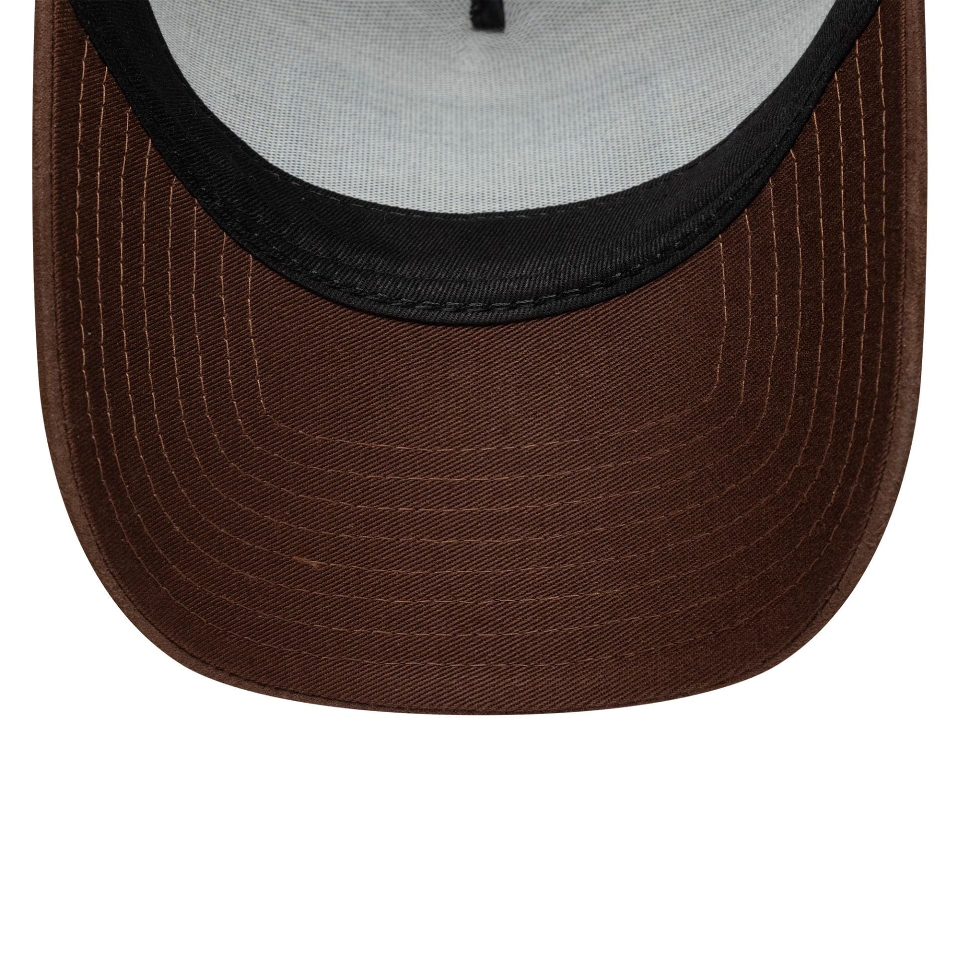 New Era Patch Suede Light Beige 9FORTY E-Frame Cap - Image 5