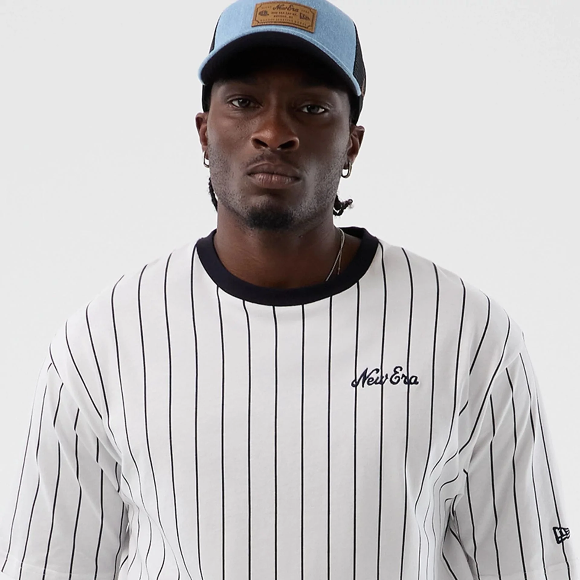 New Era Pinstripe Open White Oversized T-Shirt - Image 6