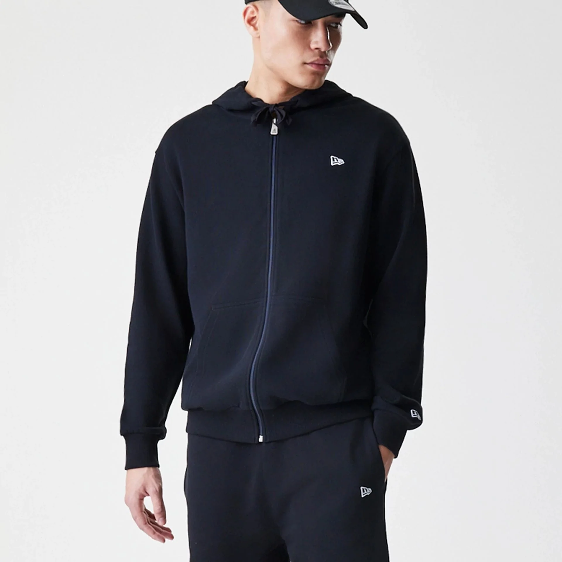 New Era Premium Essential Black Oversized Full Zip Hoodie - Image 3