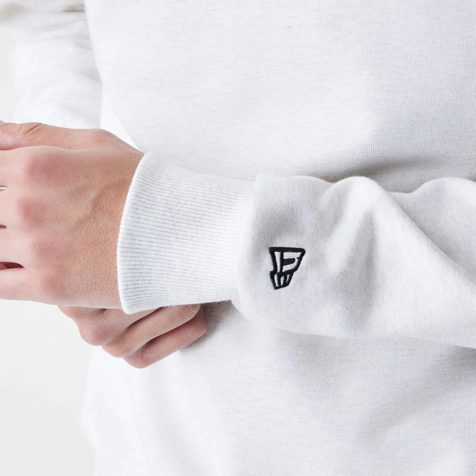 New Era Premium Essential Pastel Grey Oversized Crew Neck Sweater - Image 5