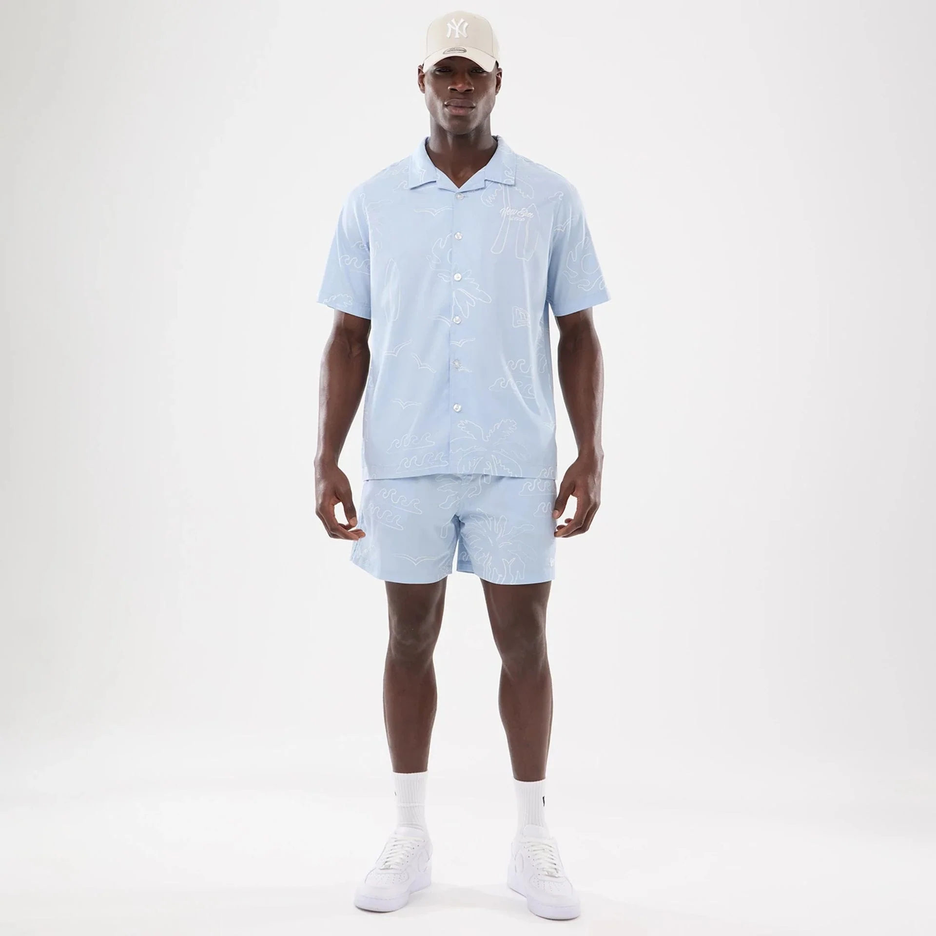 New Era Resort Blue Oversized Shorts - Image 7