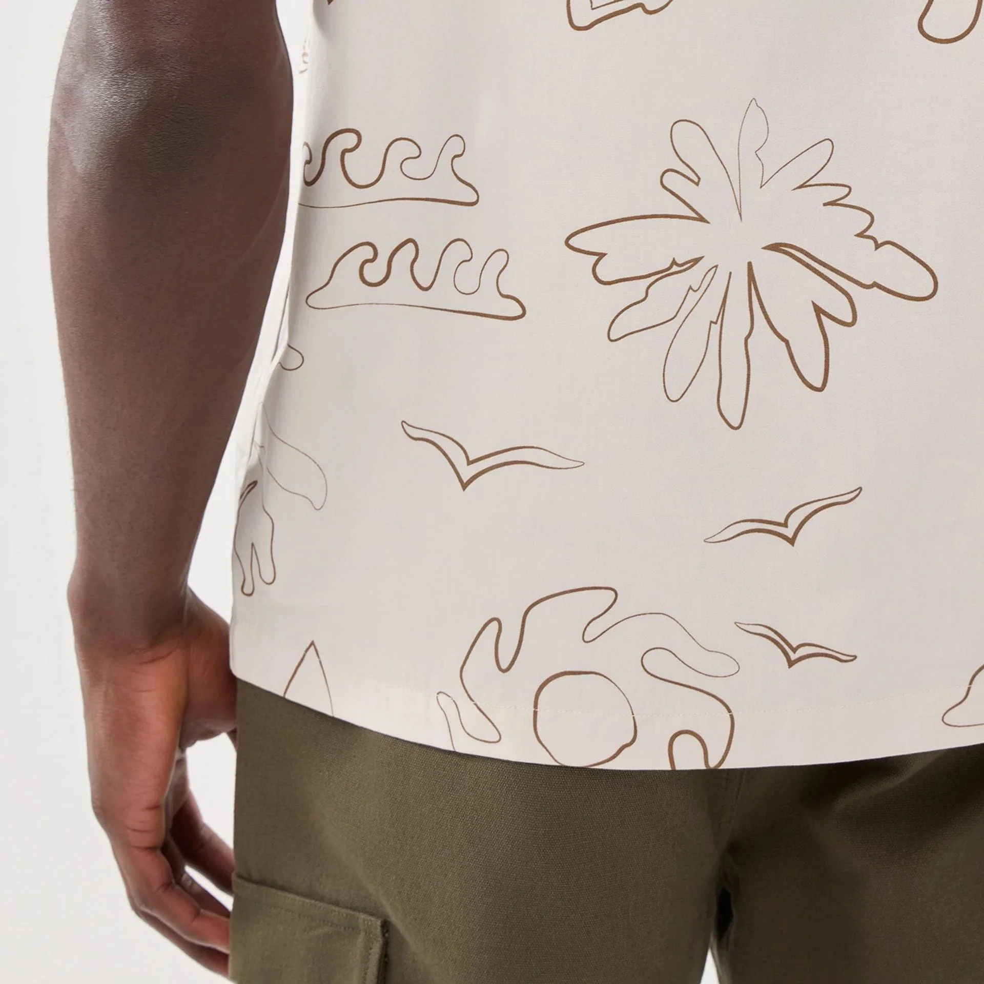 New Era Resort Natural Short Sleeve Shirt - Image 5