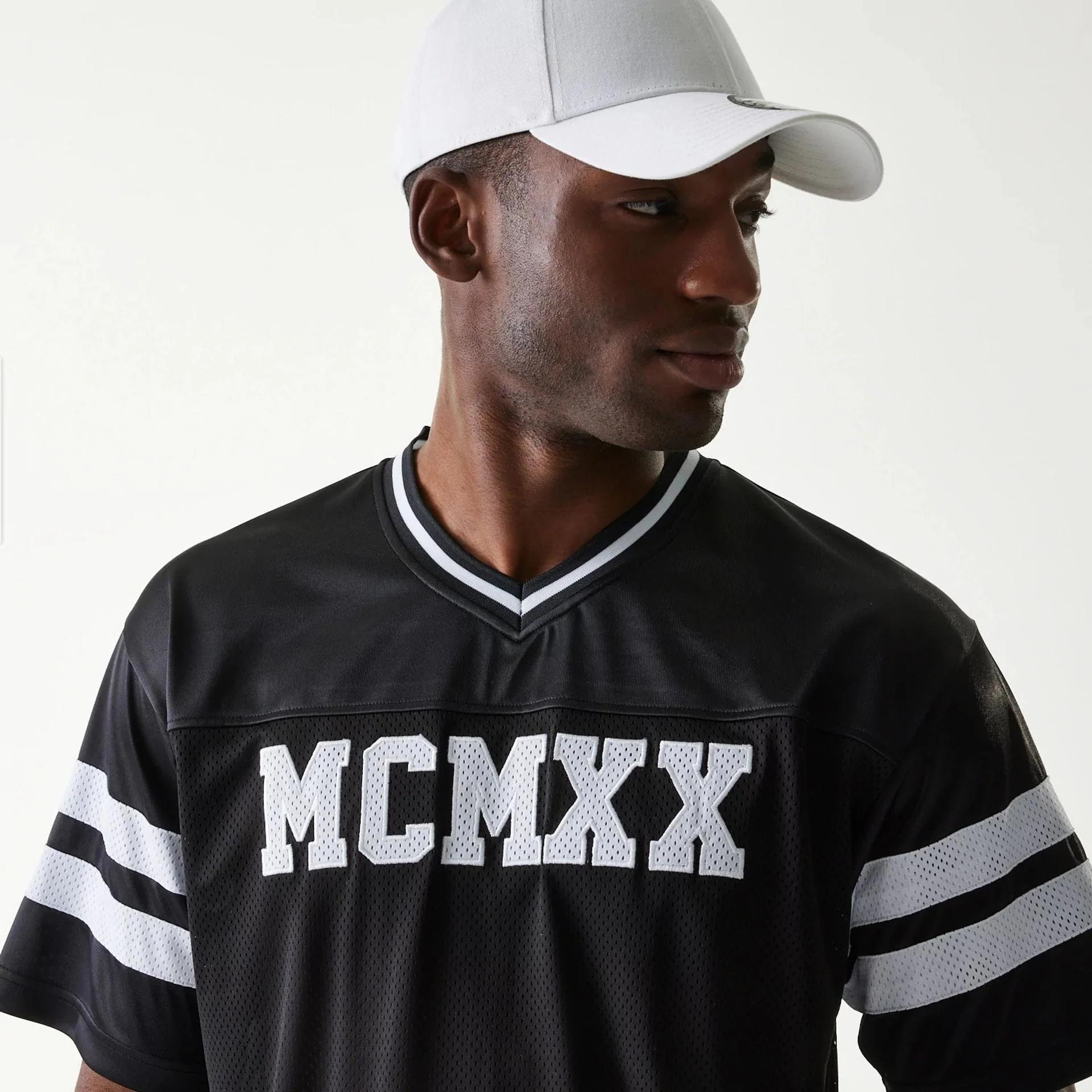 New Era Retro Sports Black Mesh Jersey - Image 3