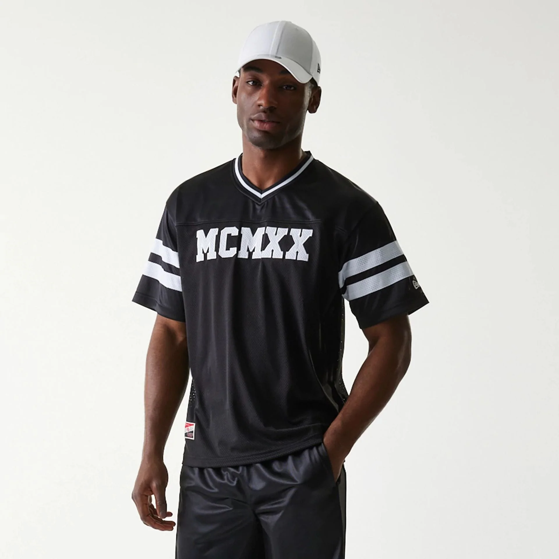 New Era Retro Sports Black Mesh Jersey - Image 7