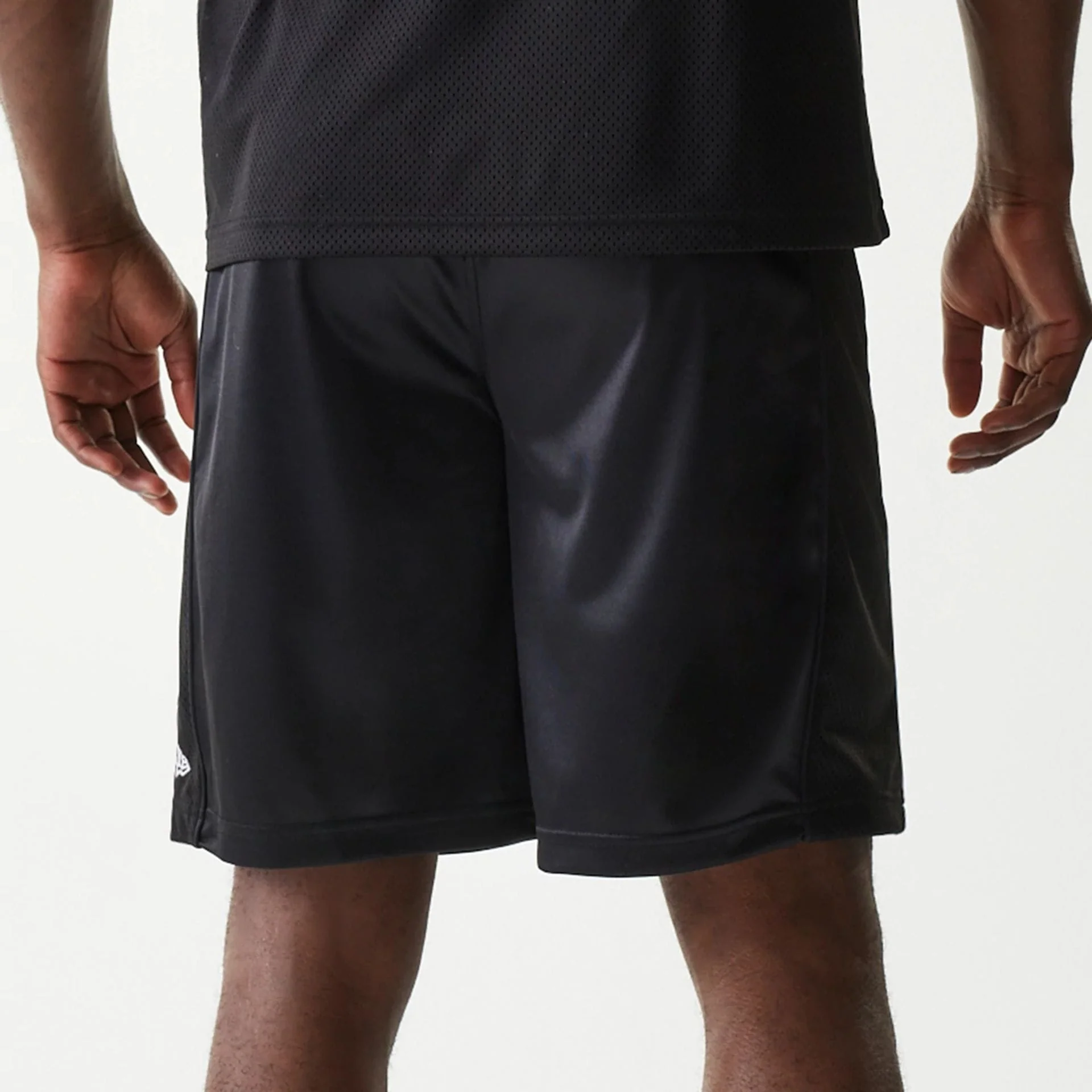New Era Retro Sports Black Mesh Shorts - Image 5