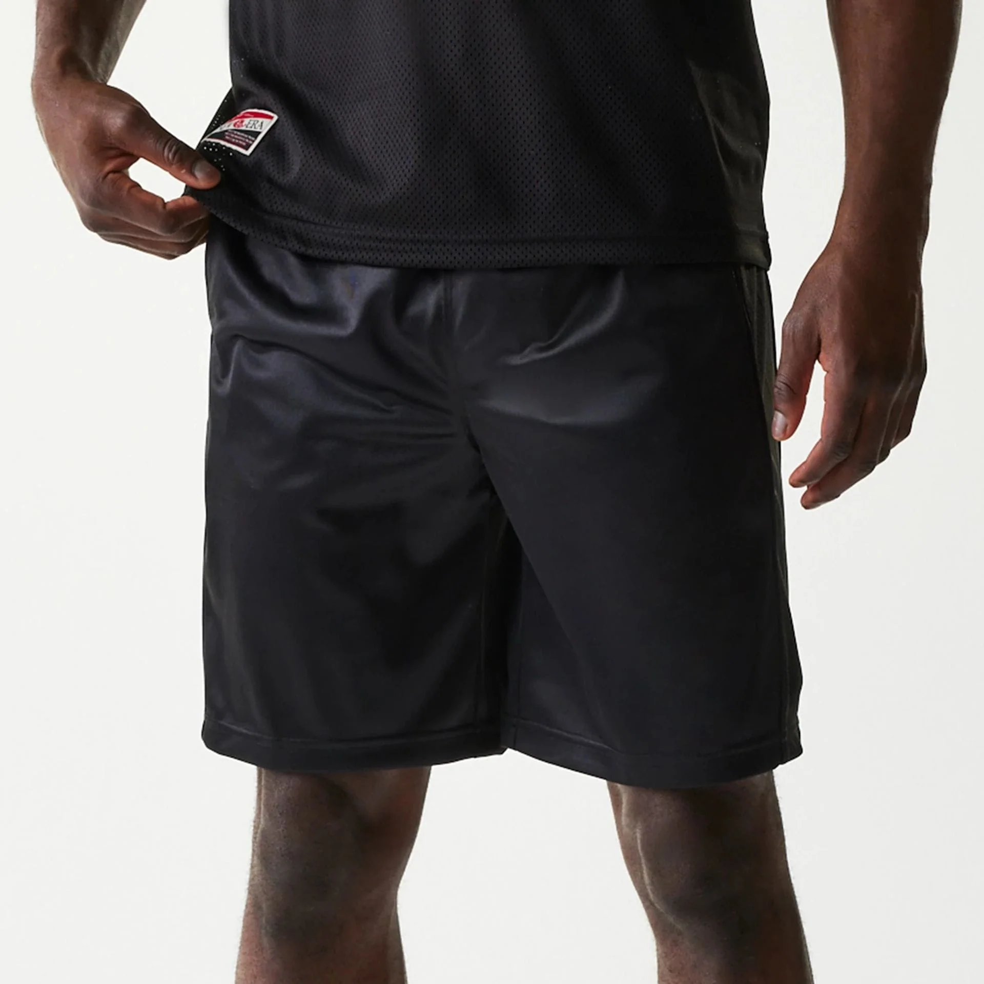 New Era Retro Sports Black Mesh Shorts - Image 8