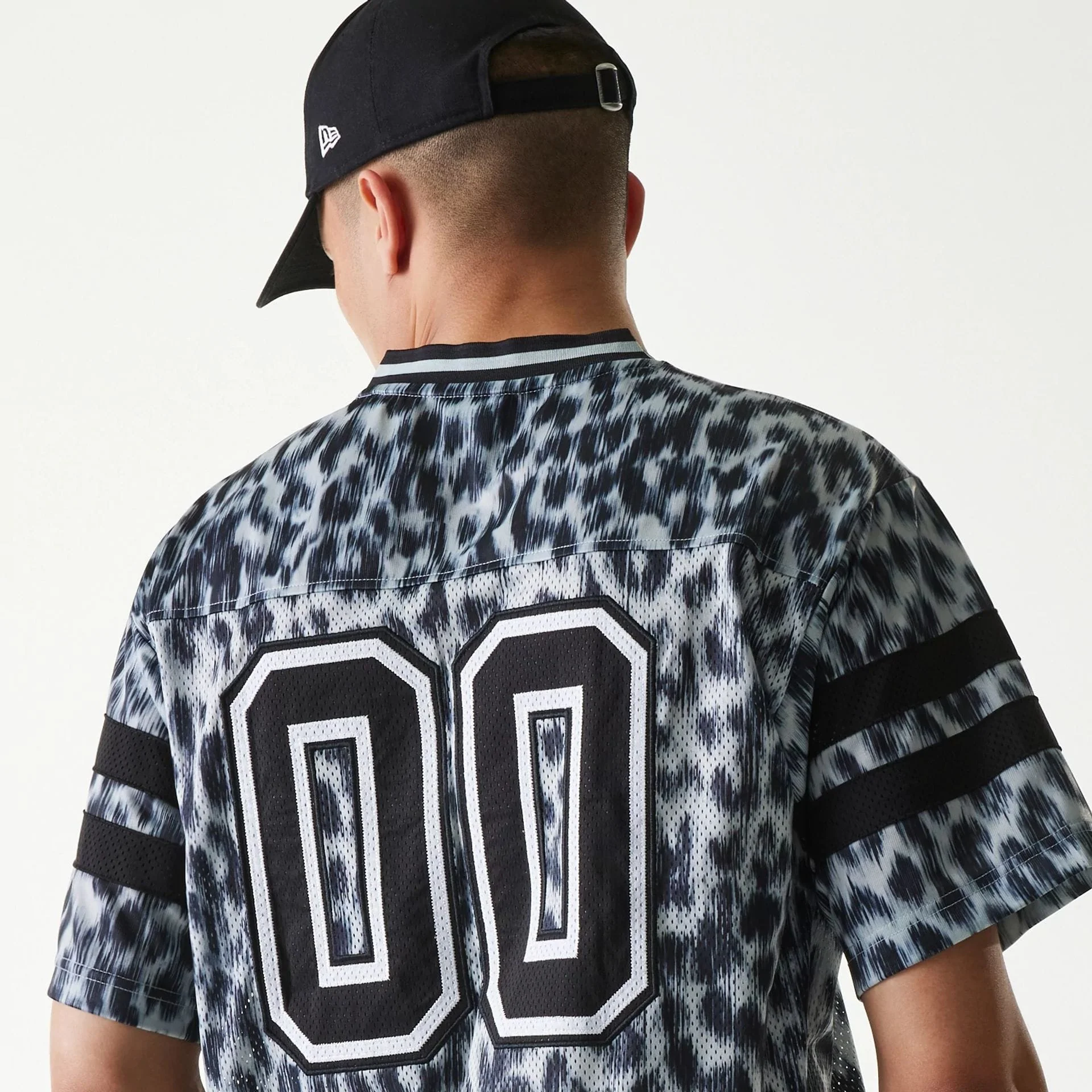 New Era Retro Sports Grey Mesh Jersey - Image 4