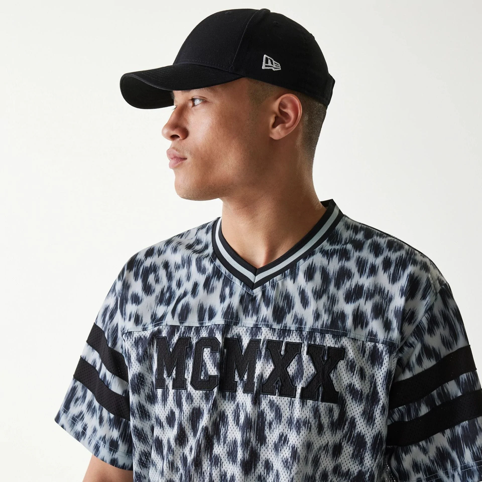 New Era Retro Sports Grey Mesh Jersey - Image 6