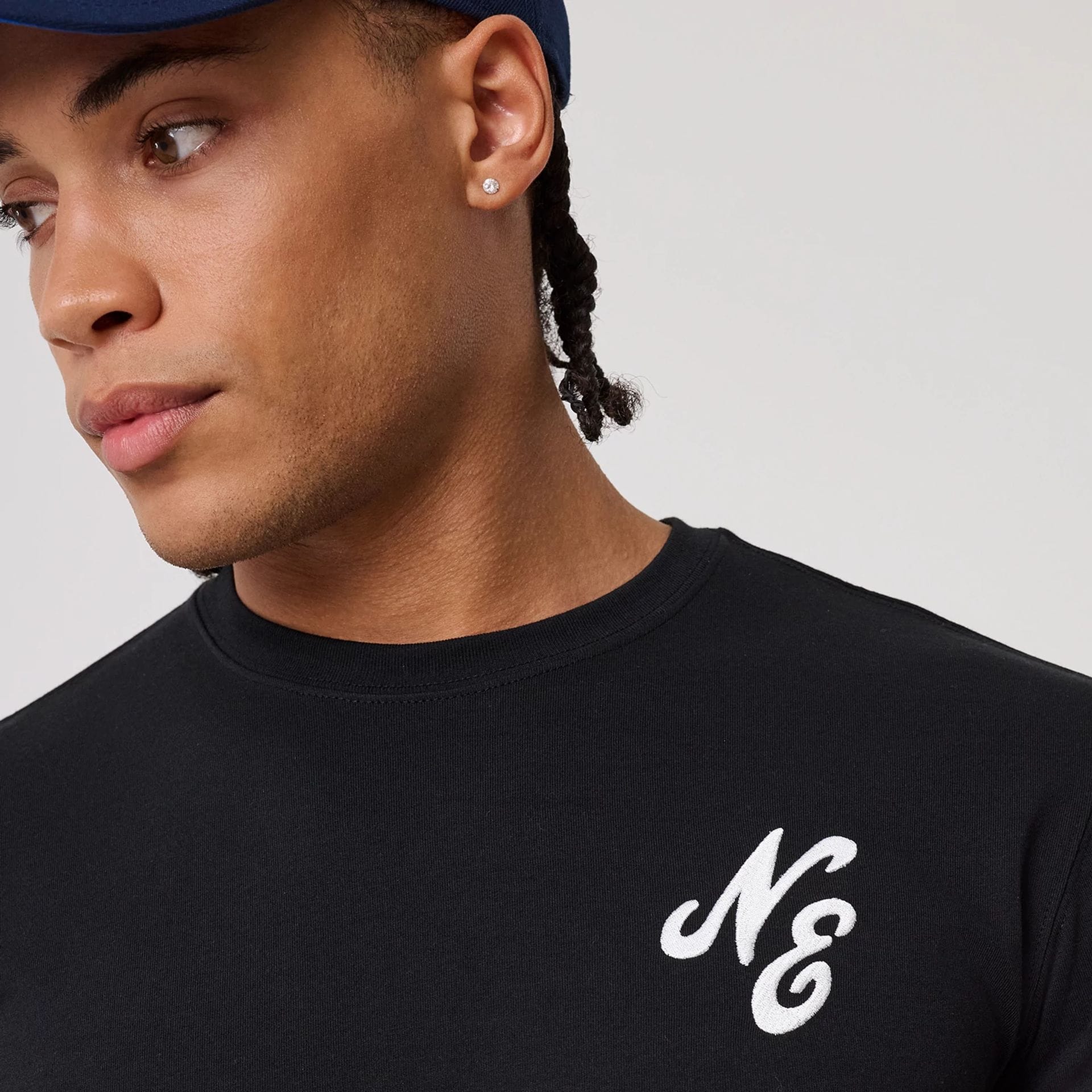 New Era Sakura Black T-Shirt - Image 6