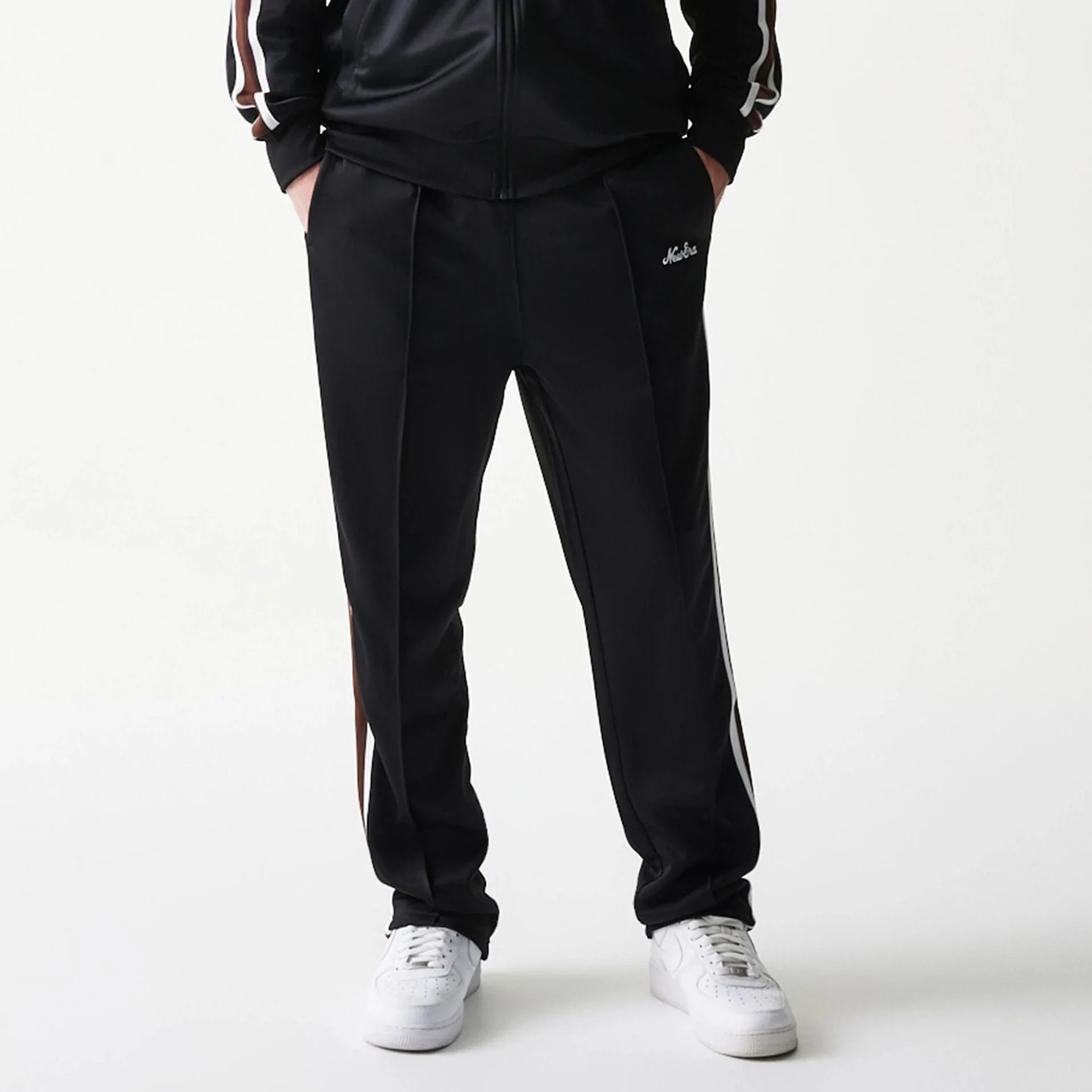 New Era Script Black Straight Leg Joggers - Image 4
