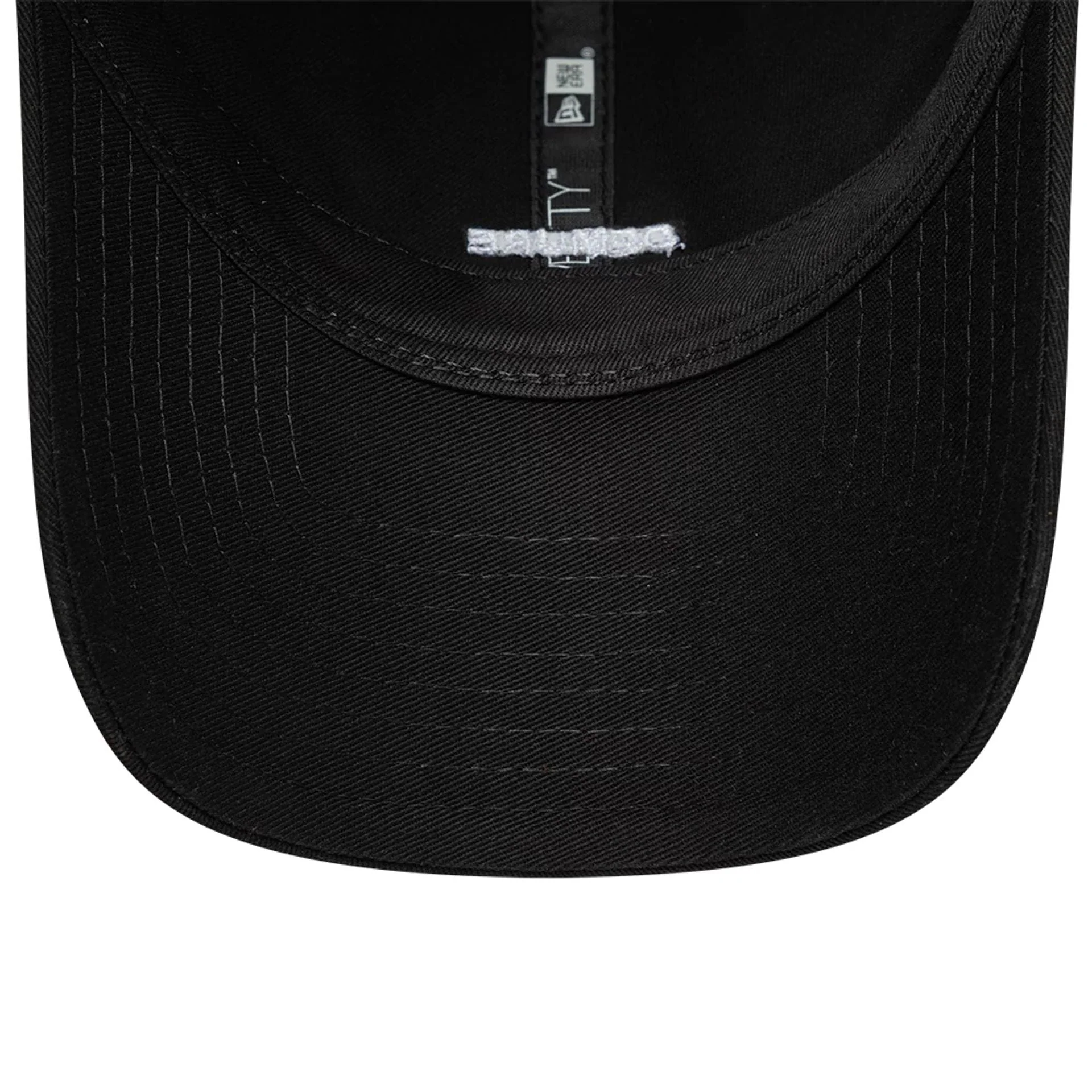 New Era Slogan Demure Black 9TWENTY Adjustable Cap - Image 7
