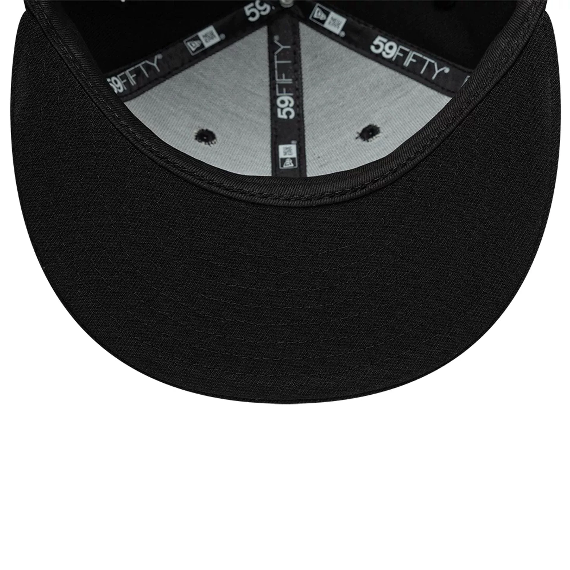 New Era Snow Icon Black 59FIFTY Fitted Cap - Image 7