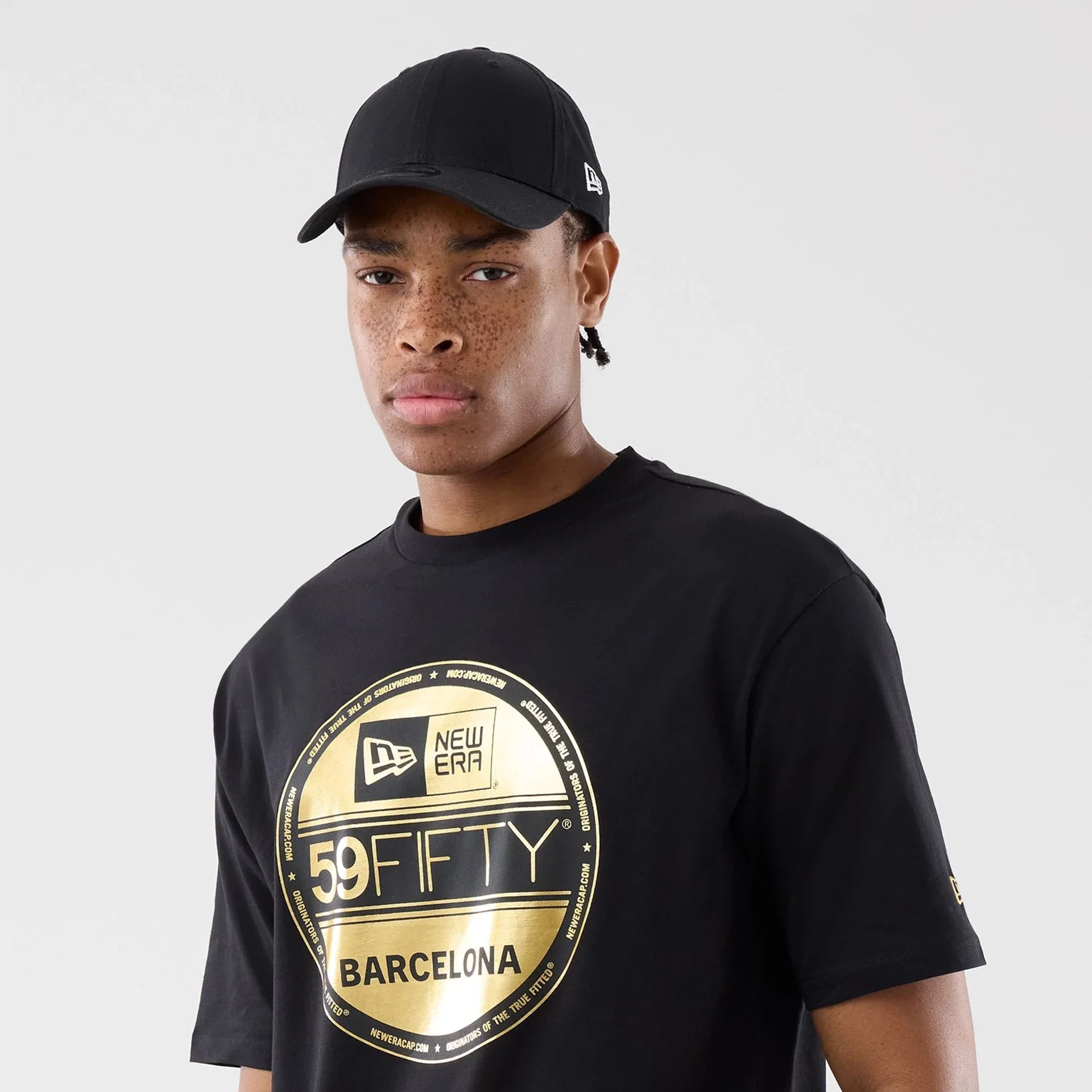 New Era Sticker Barcelona Black Oversized T-Shirt - Image 3