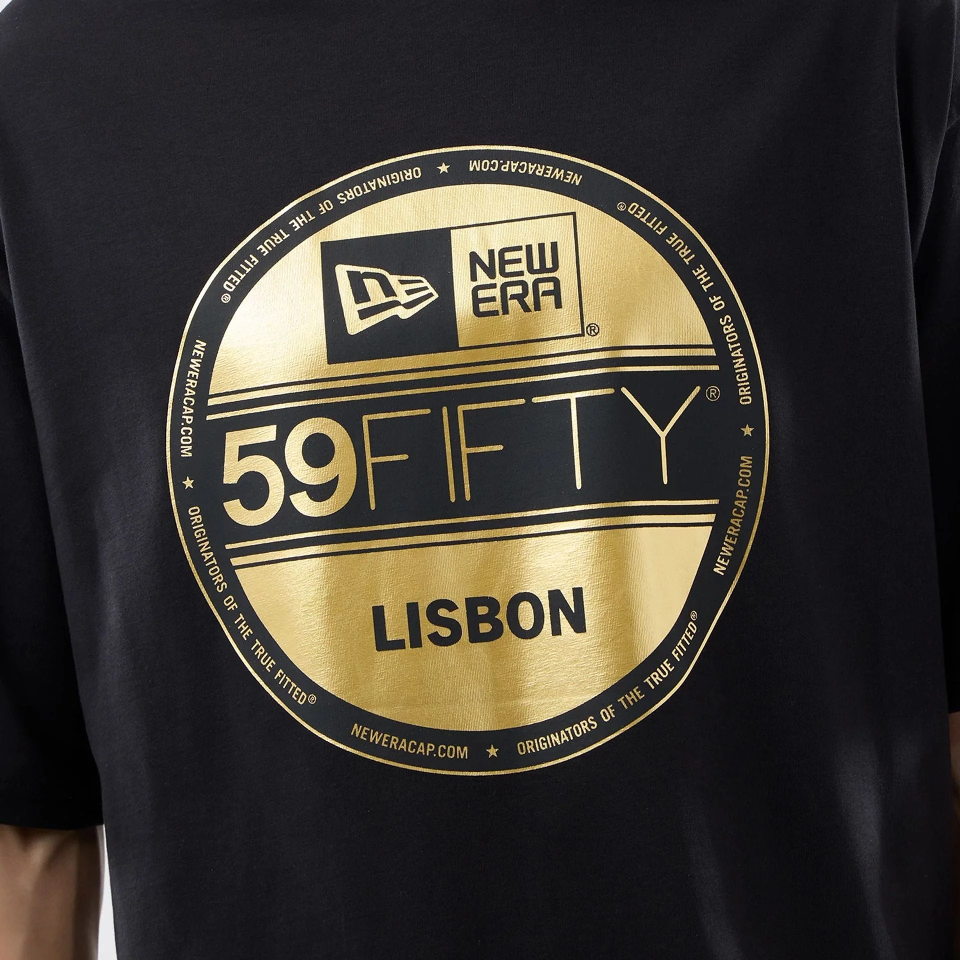 New Era Sticker Lisbon Black Oversized T-Shirt - Image 4