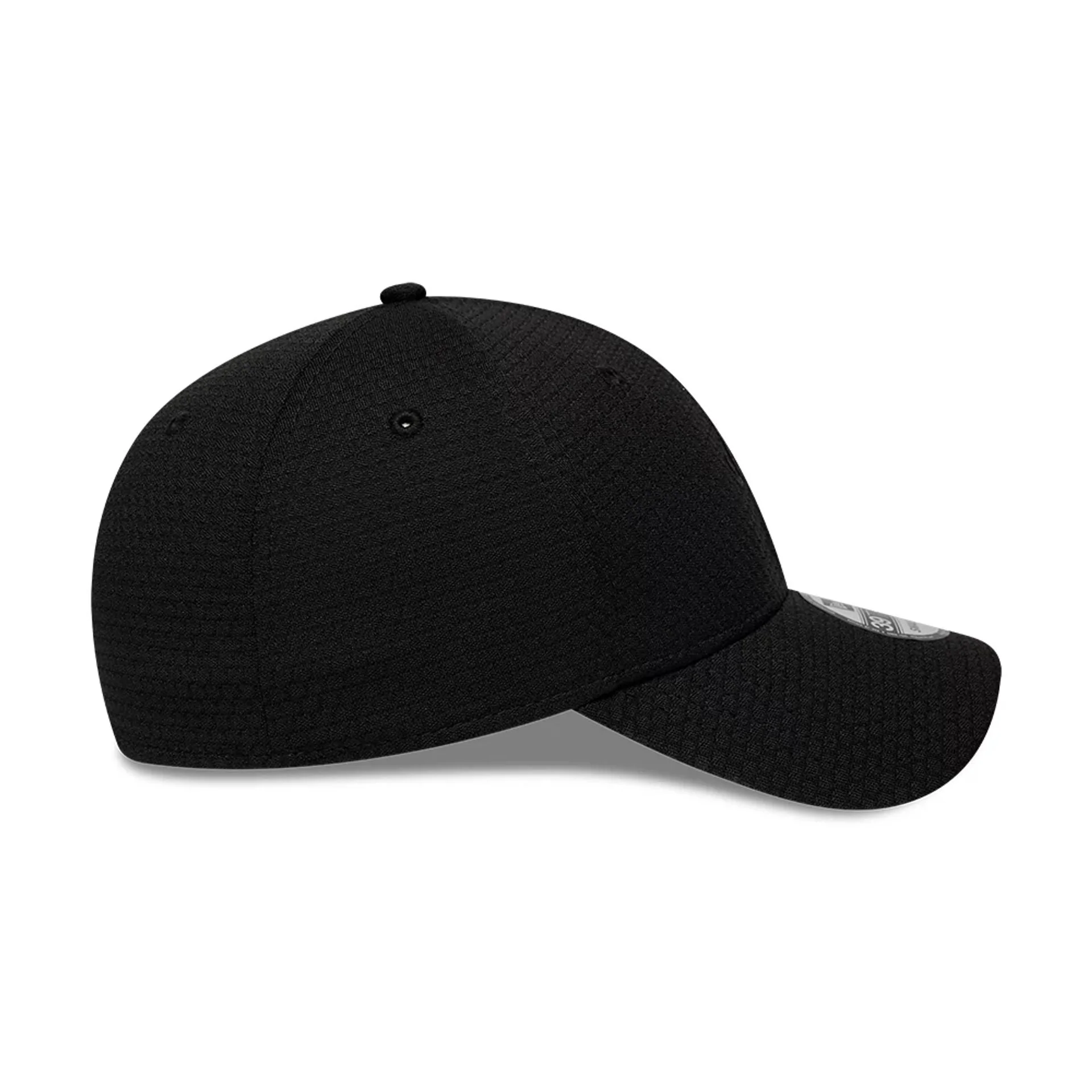 New Era Tech Black 39THIRTY Stretch Fit Cap - Image 6