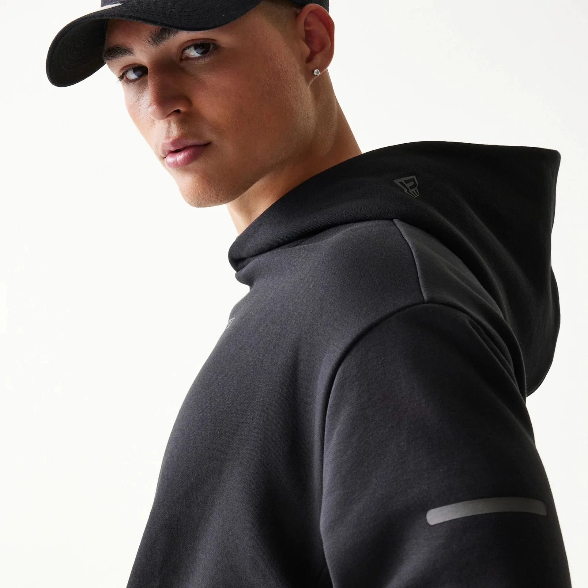 New Era Tech Black Oversized Pullover Hoodie - Image 5