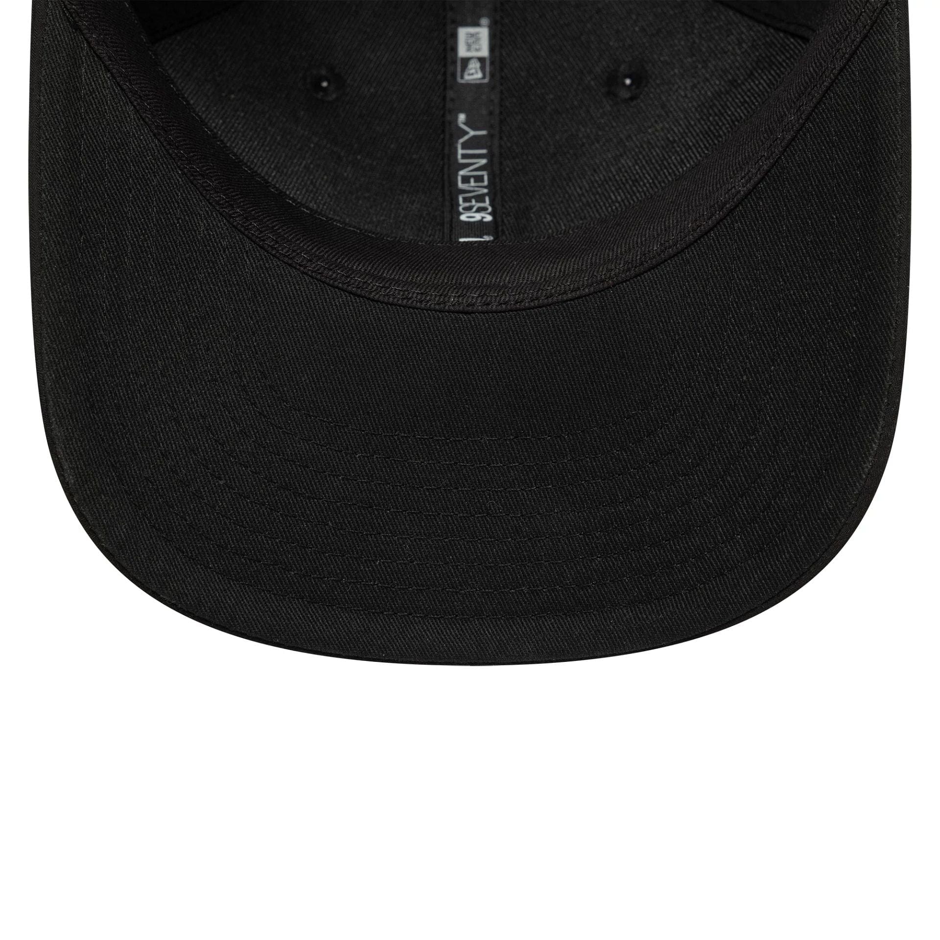 New Era Technical Black 9SEVENTY Stretch Snap Adjustable Cap - Image 7