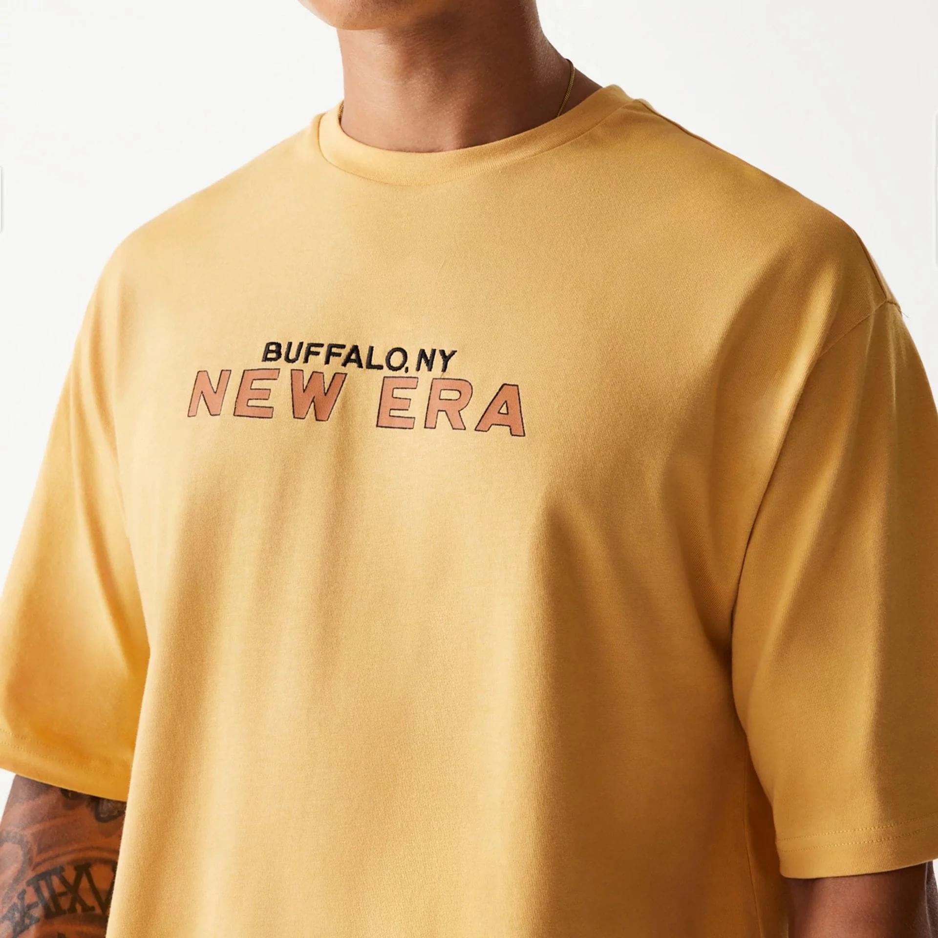 New Era Vacation Graphic Beige Oversized T-Shirt - Image 5