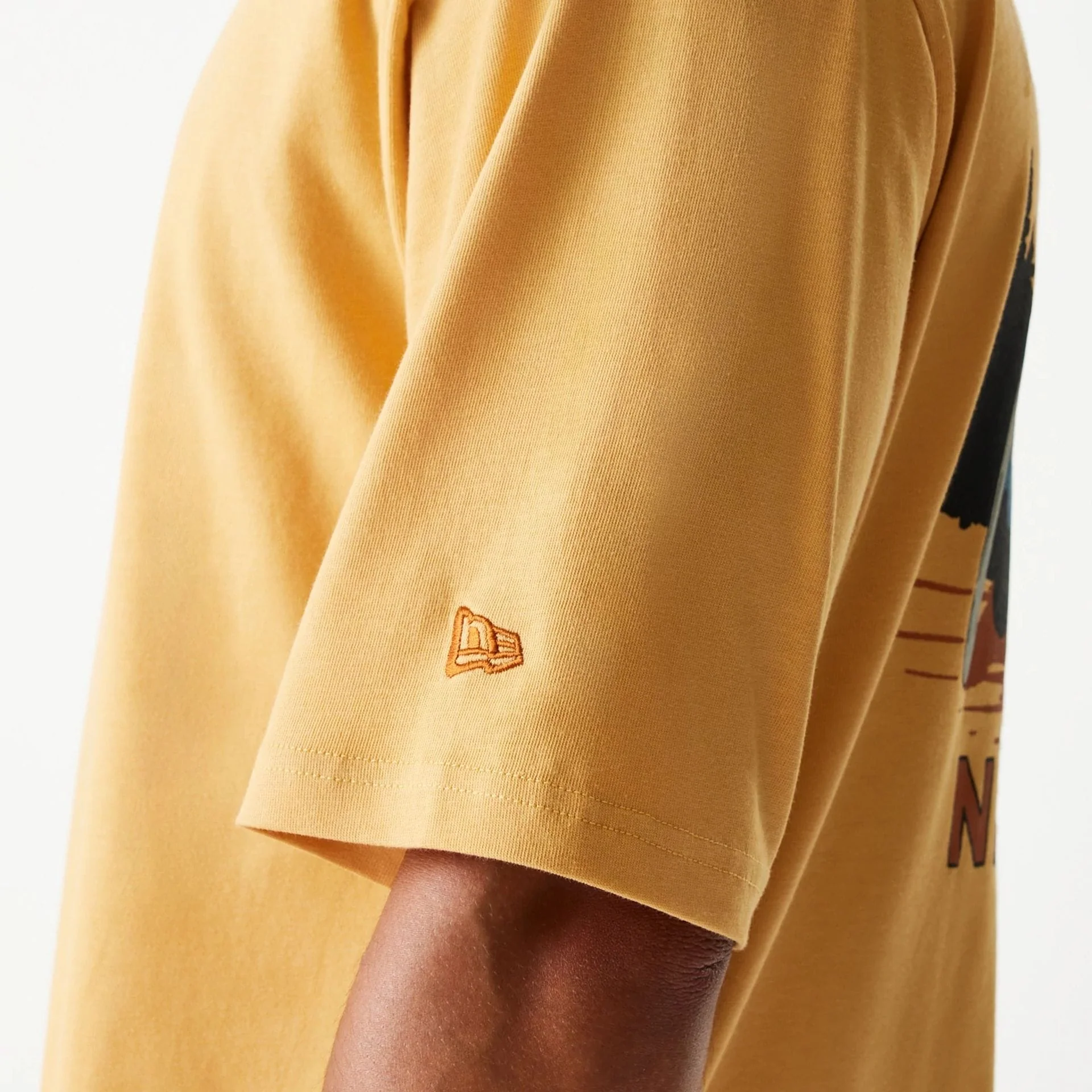 New Era Vacation Graphic Beige Oversized T-Shirt - Image 6