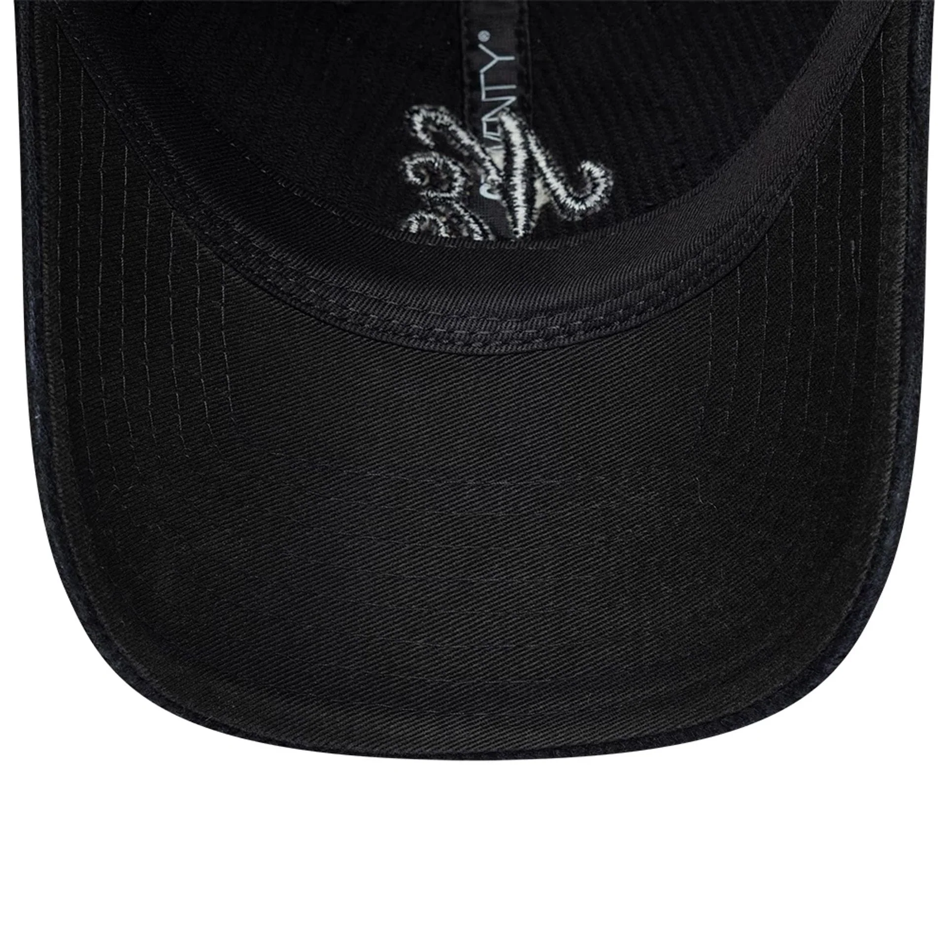 New Era Washed Cord Black 9TWENTY Adjustable Cap - Image 7