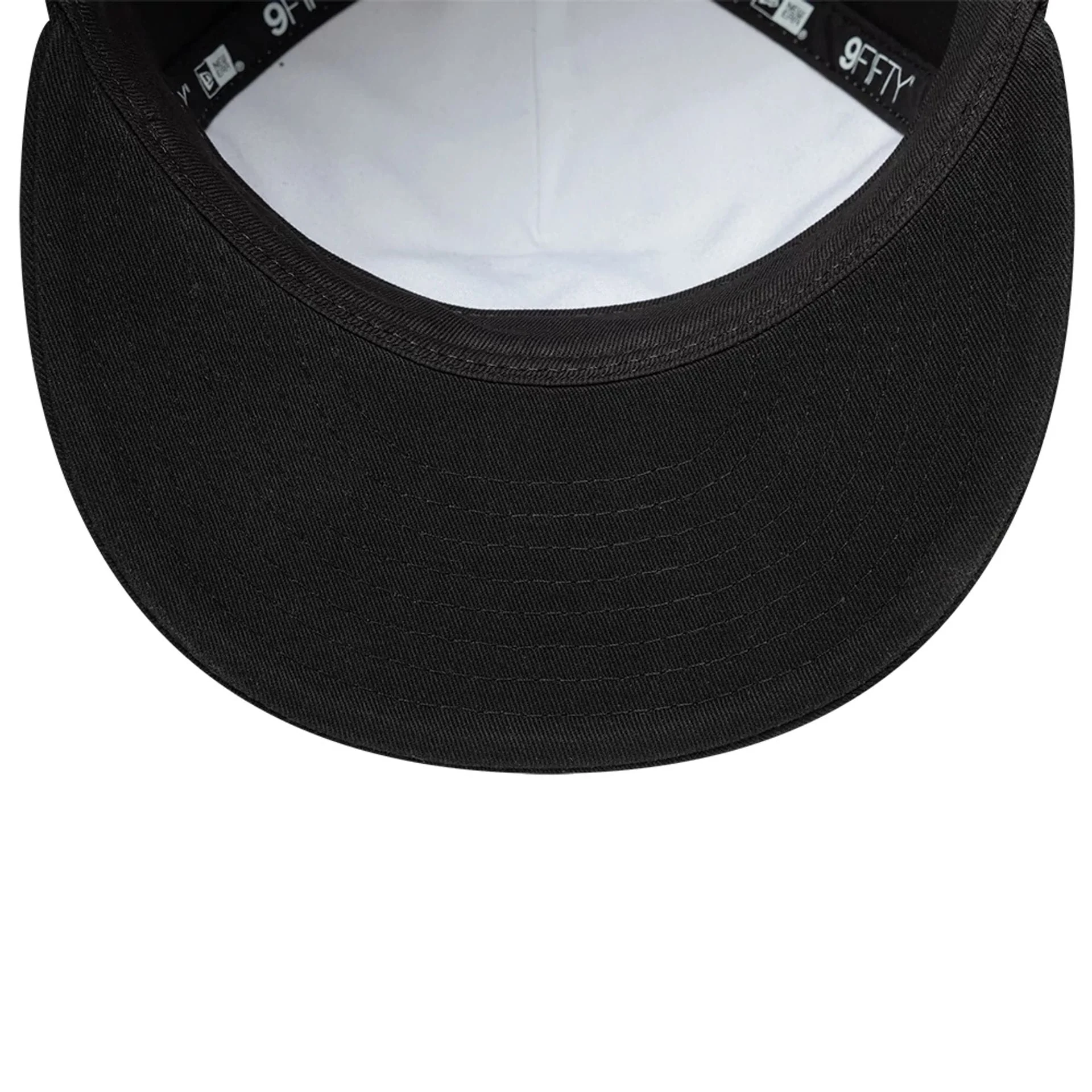 New Era x KRB White Retro Crown 9FIFTY Cap - Image 7