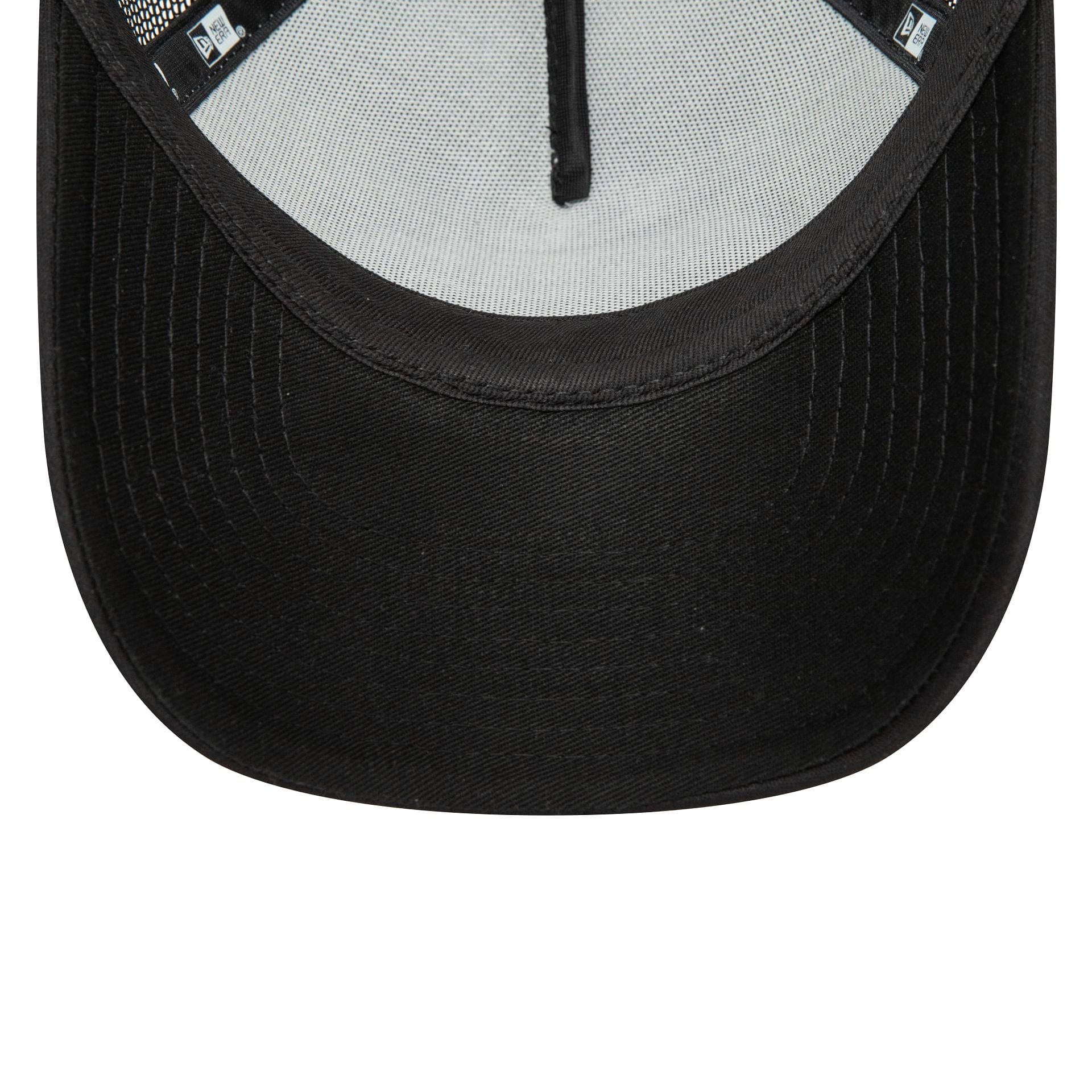New Era Youth Black Oval Trucker Cap - Image 2