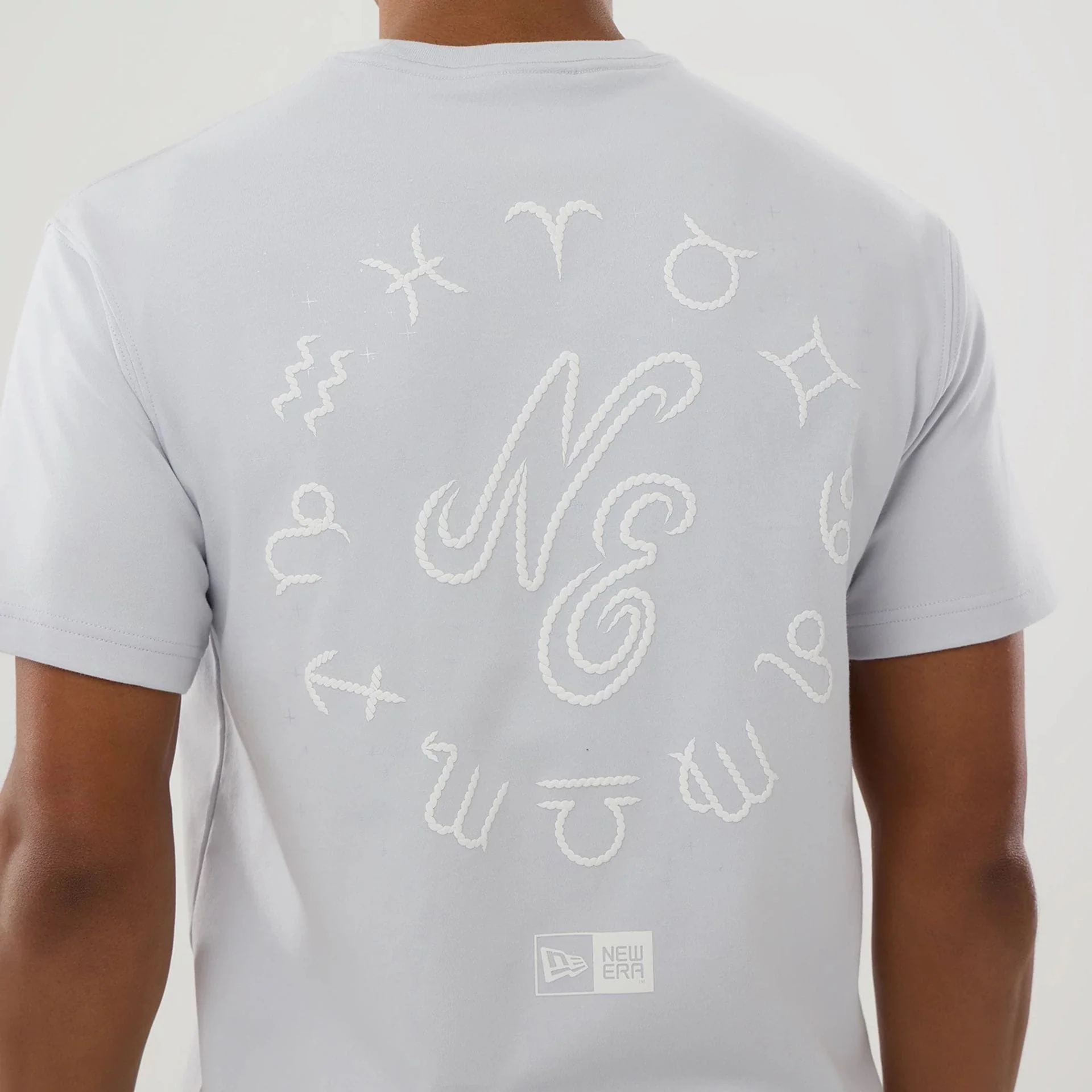 New Era Zodiac Sign Silver T-Shirt - Image 3