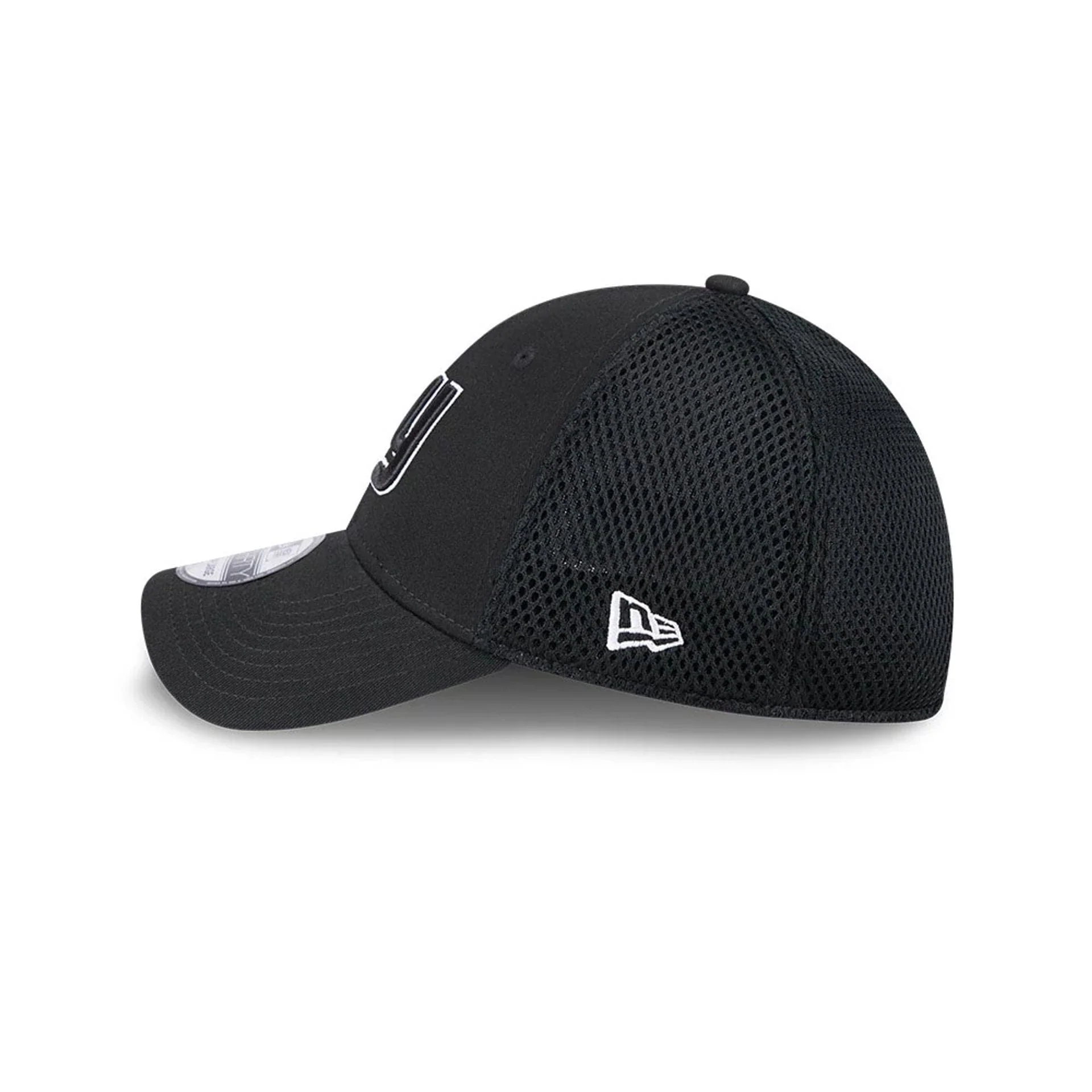 New York Giants NFL Evergreen Neo Black 39THIRTY Stretch Fit Cap - Image 5
