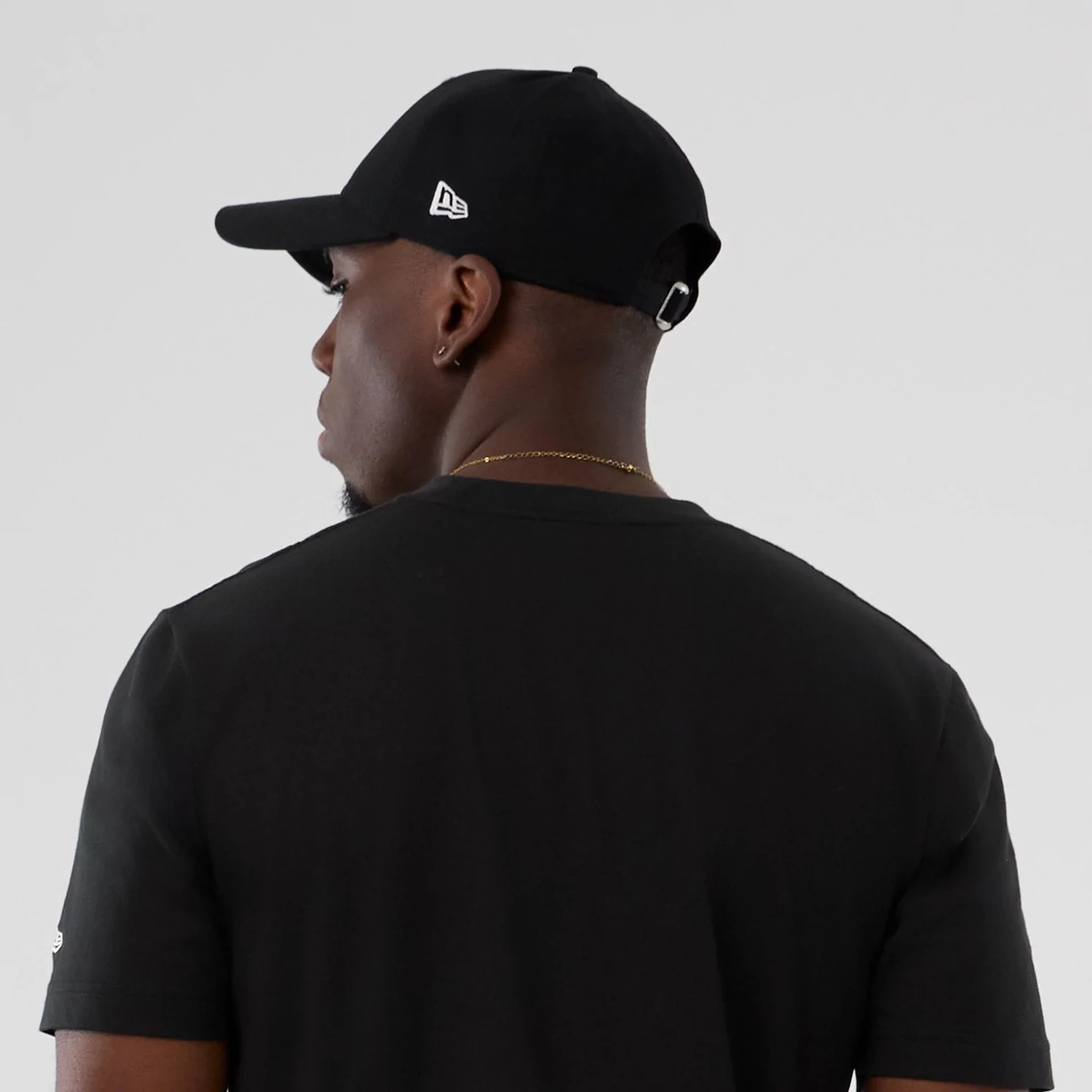 New York Knicks NBA Hardwood Classic Black T-Shirt - Image 6