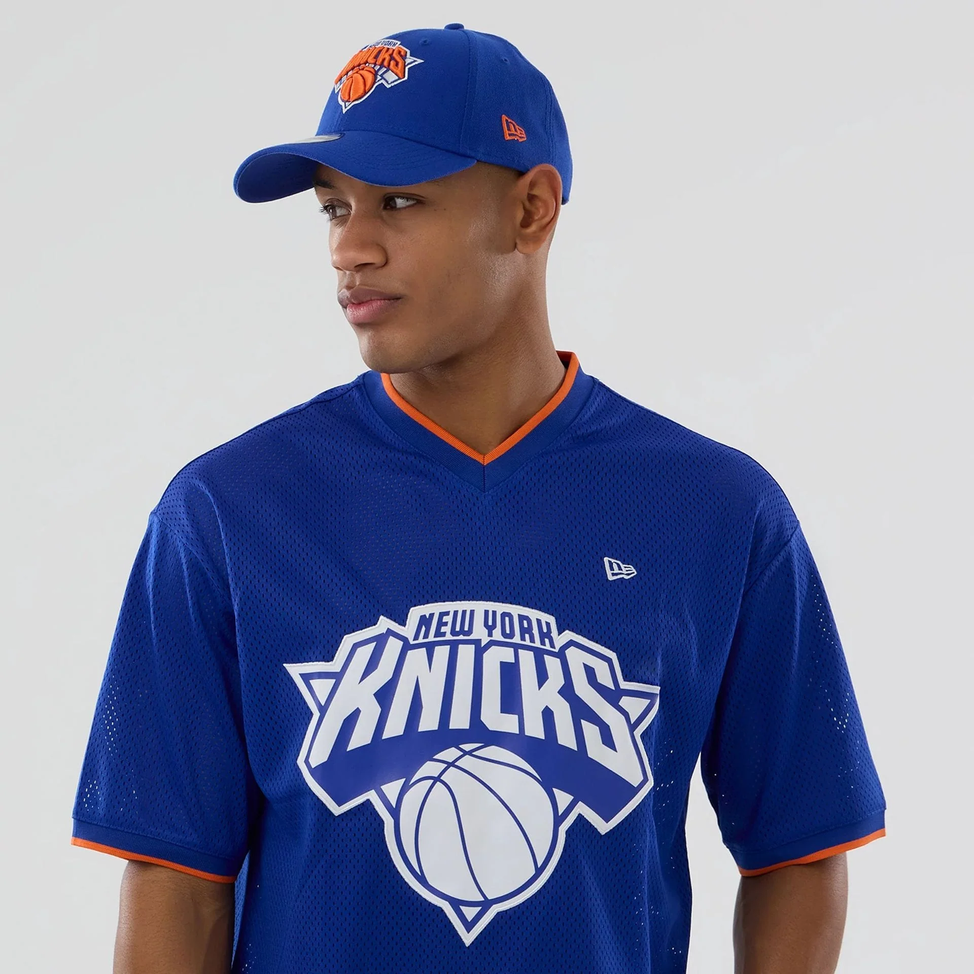 New York Knicks NBA Mesh Blue Oversized T-Shirt - Image 6