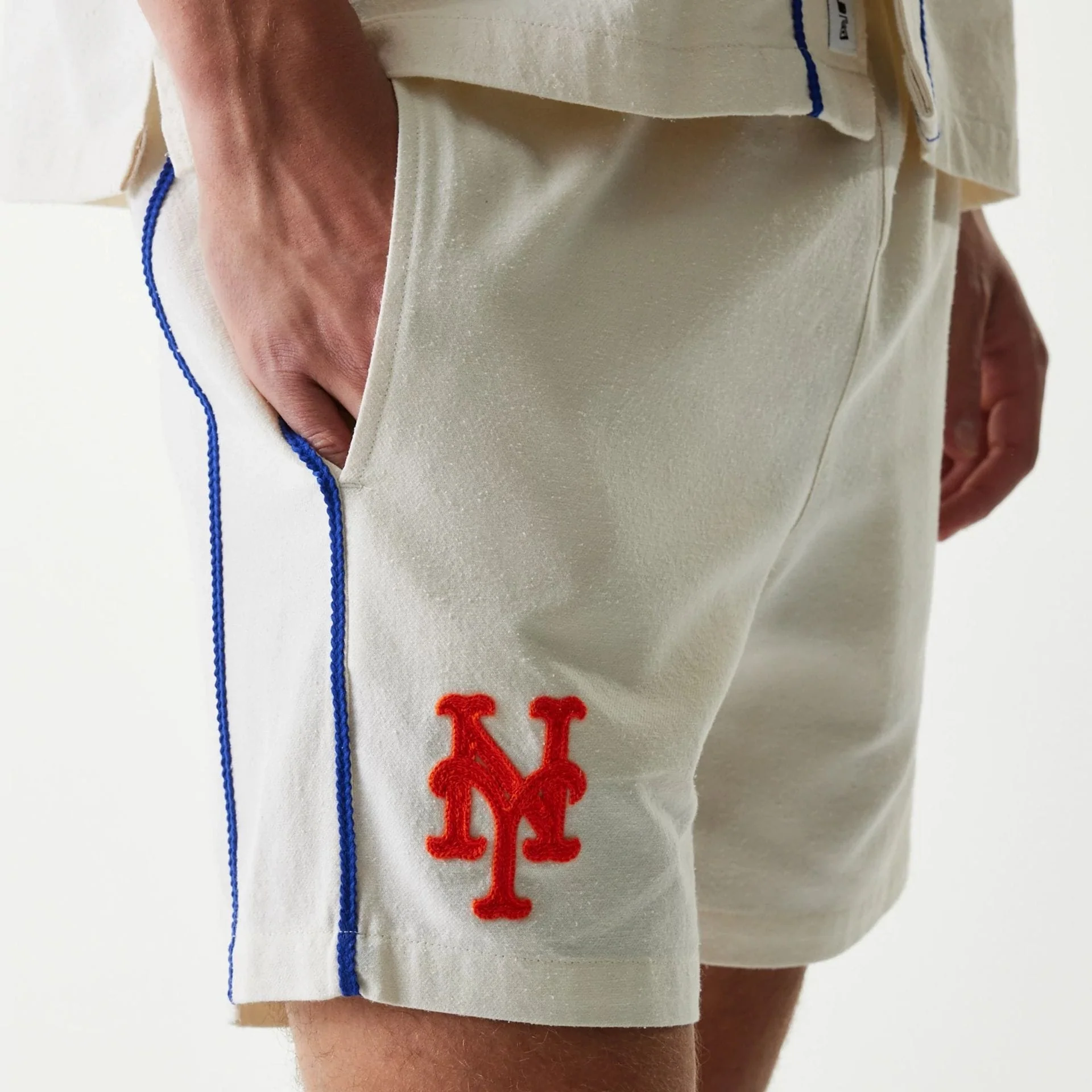 New York Mets MLB Piping Open Cream Shorts - Image 3